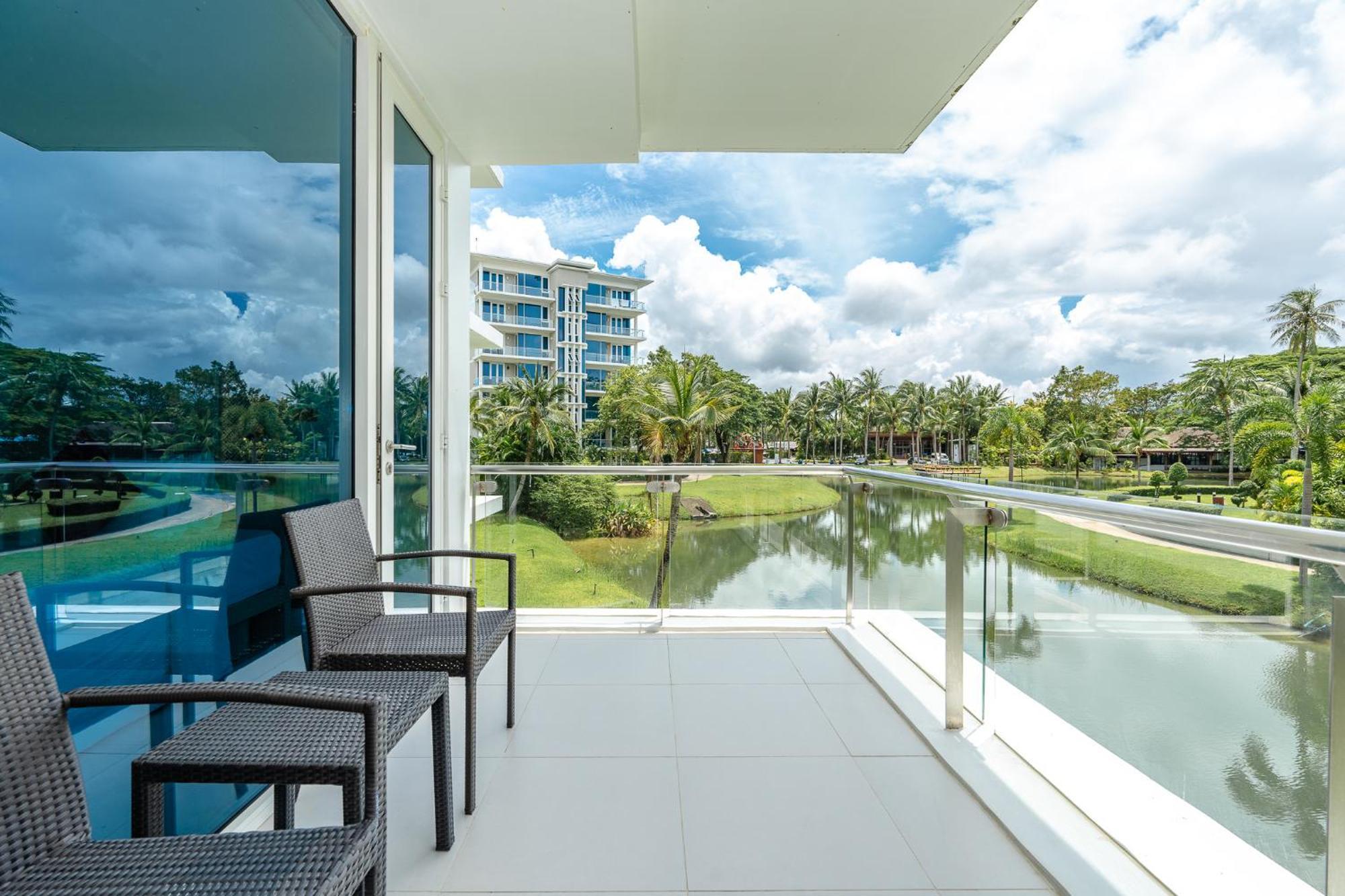 Splash Resort, Maikhao Phuket
