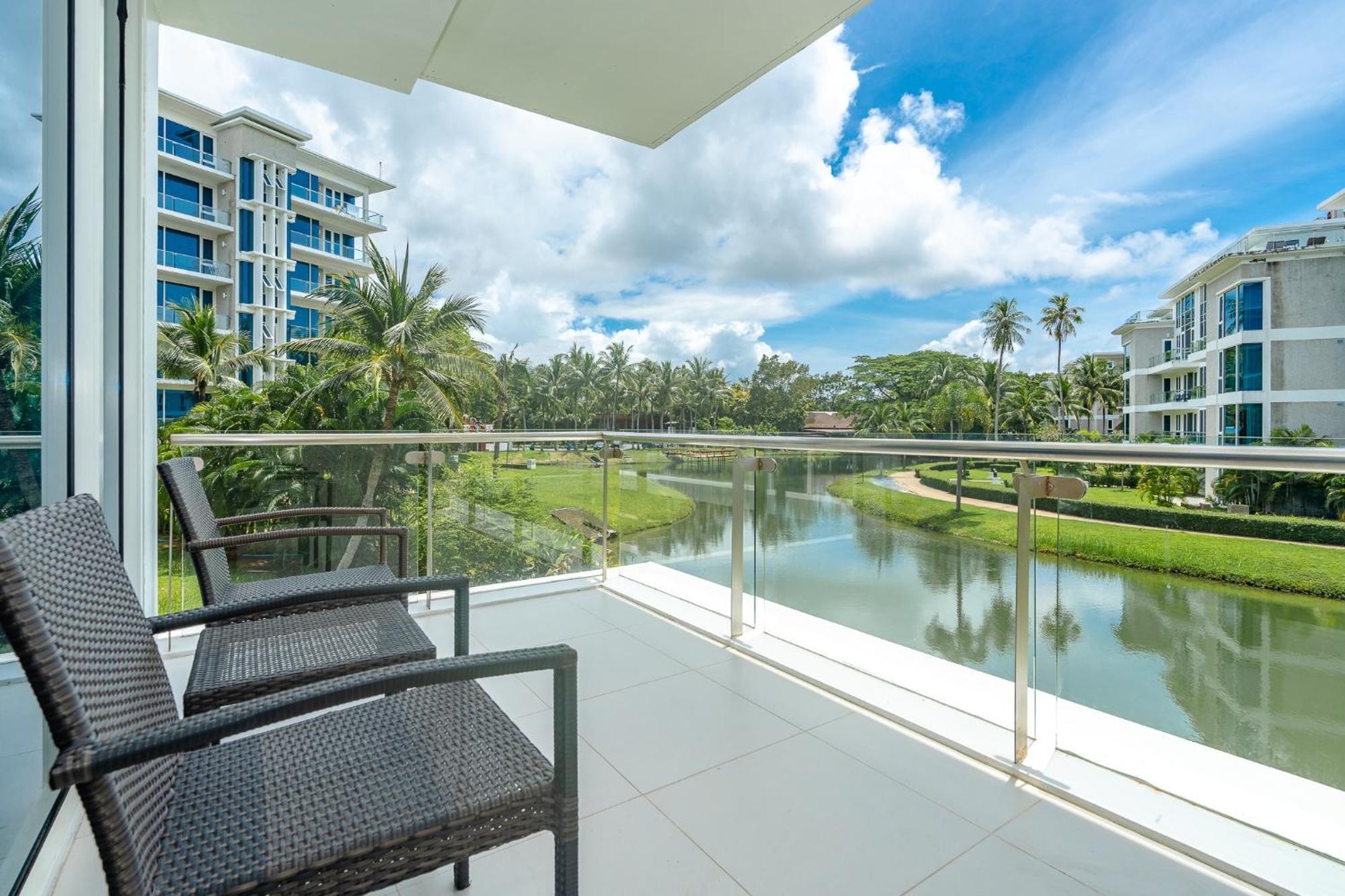 Splash Resort, Maikhao Phuket Resort