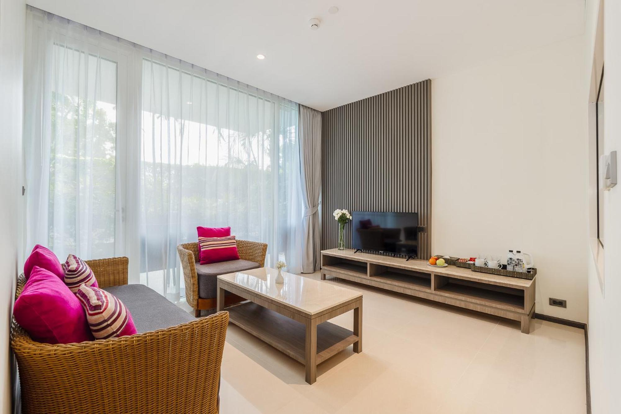 Splash Resort, Maikhao Phuket 5* Mai Khao