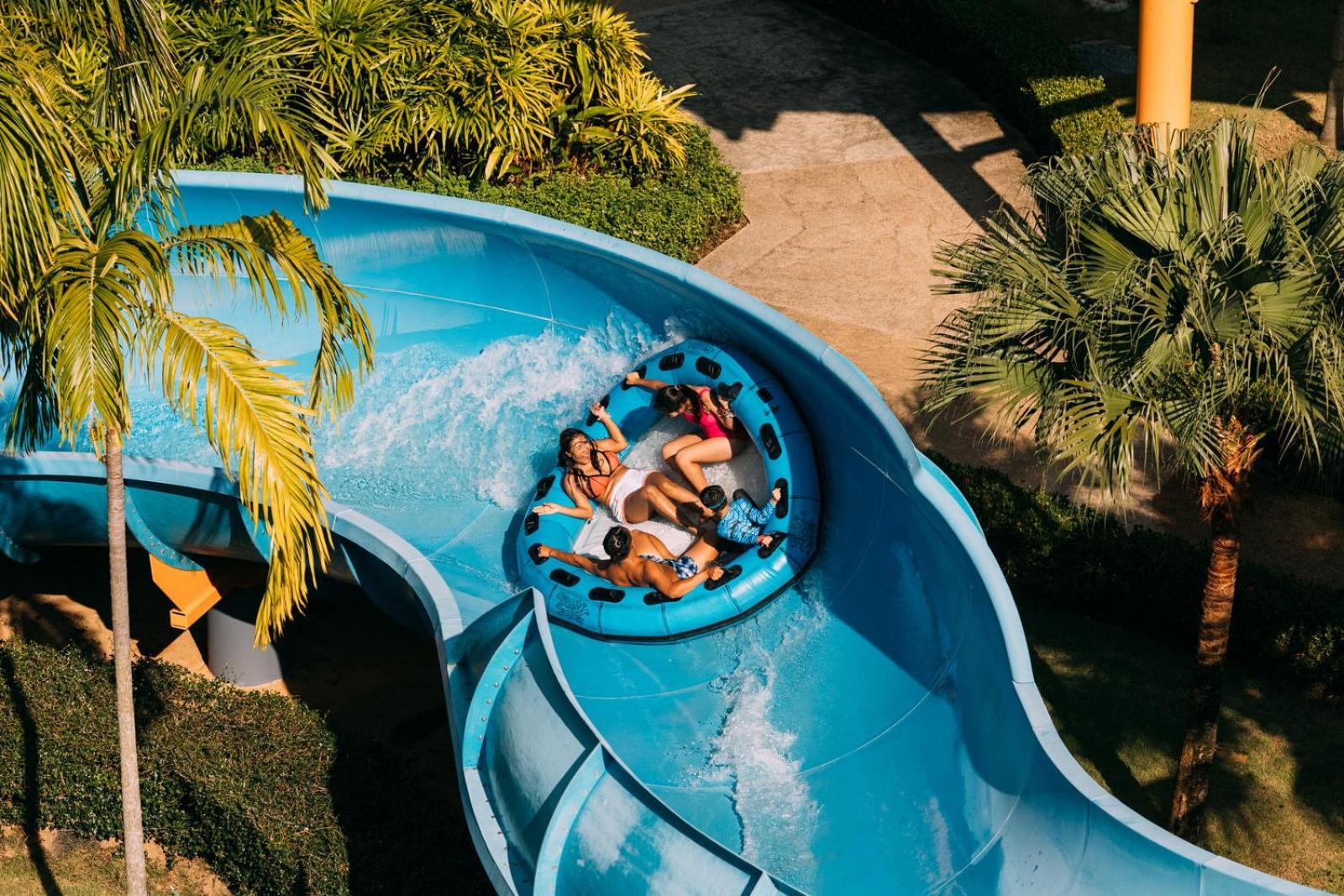 Splash Resort, Maikhao Phuket Resort Mai Khao
