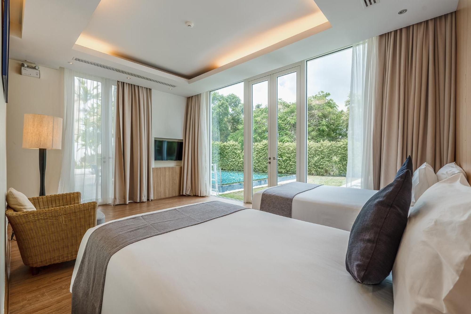 Splash Resort, Maikhao Phuket Resort Mai Khao