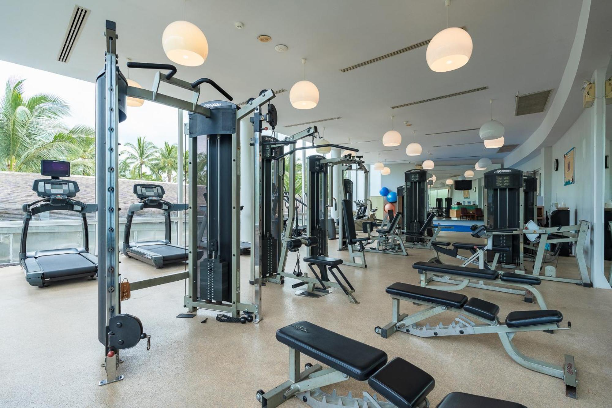 Splash Resort, Maikhao Phuket Resort 5*