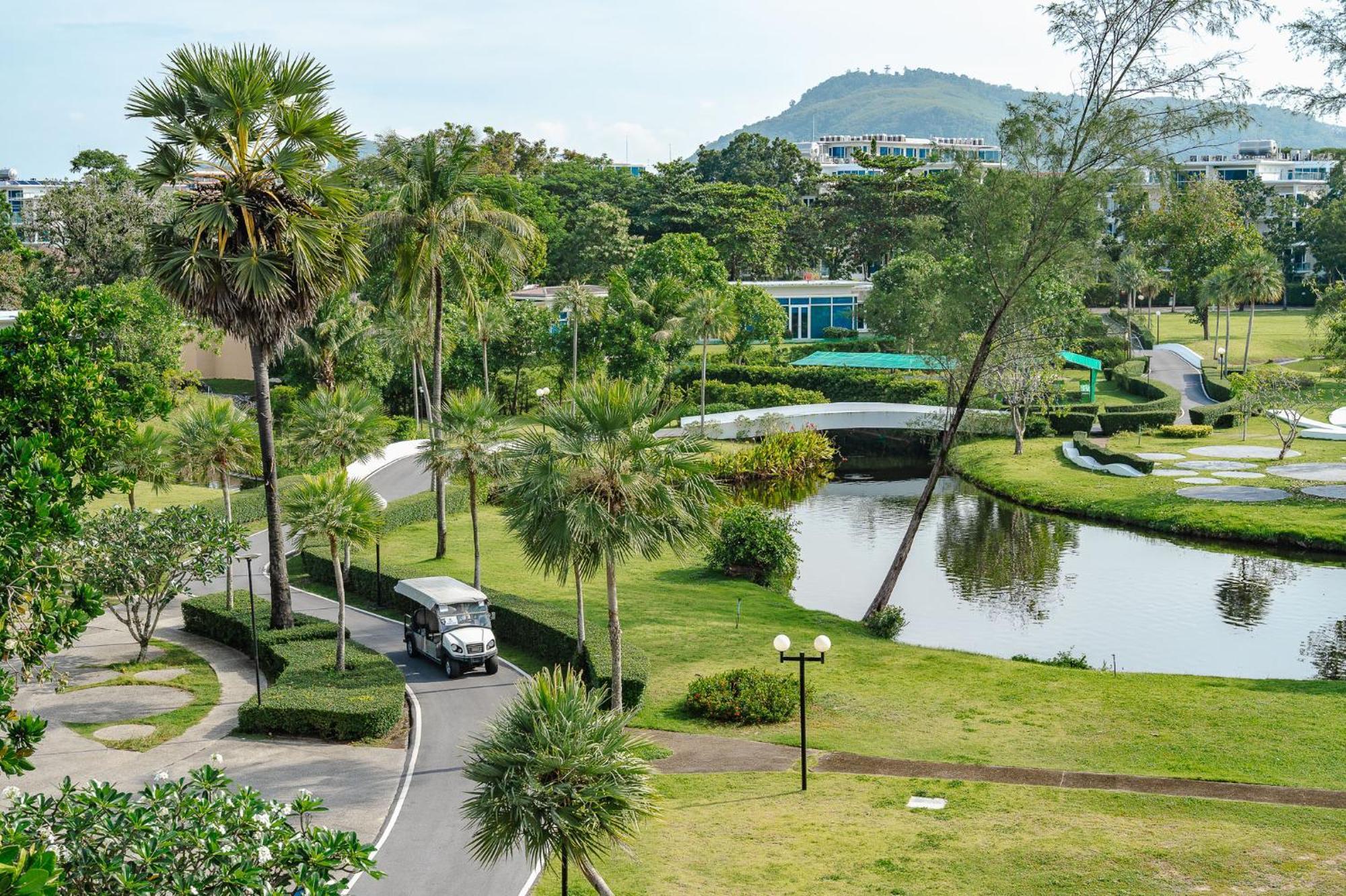 Splash Resort, Maikhao Phuket