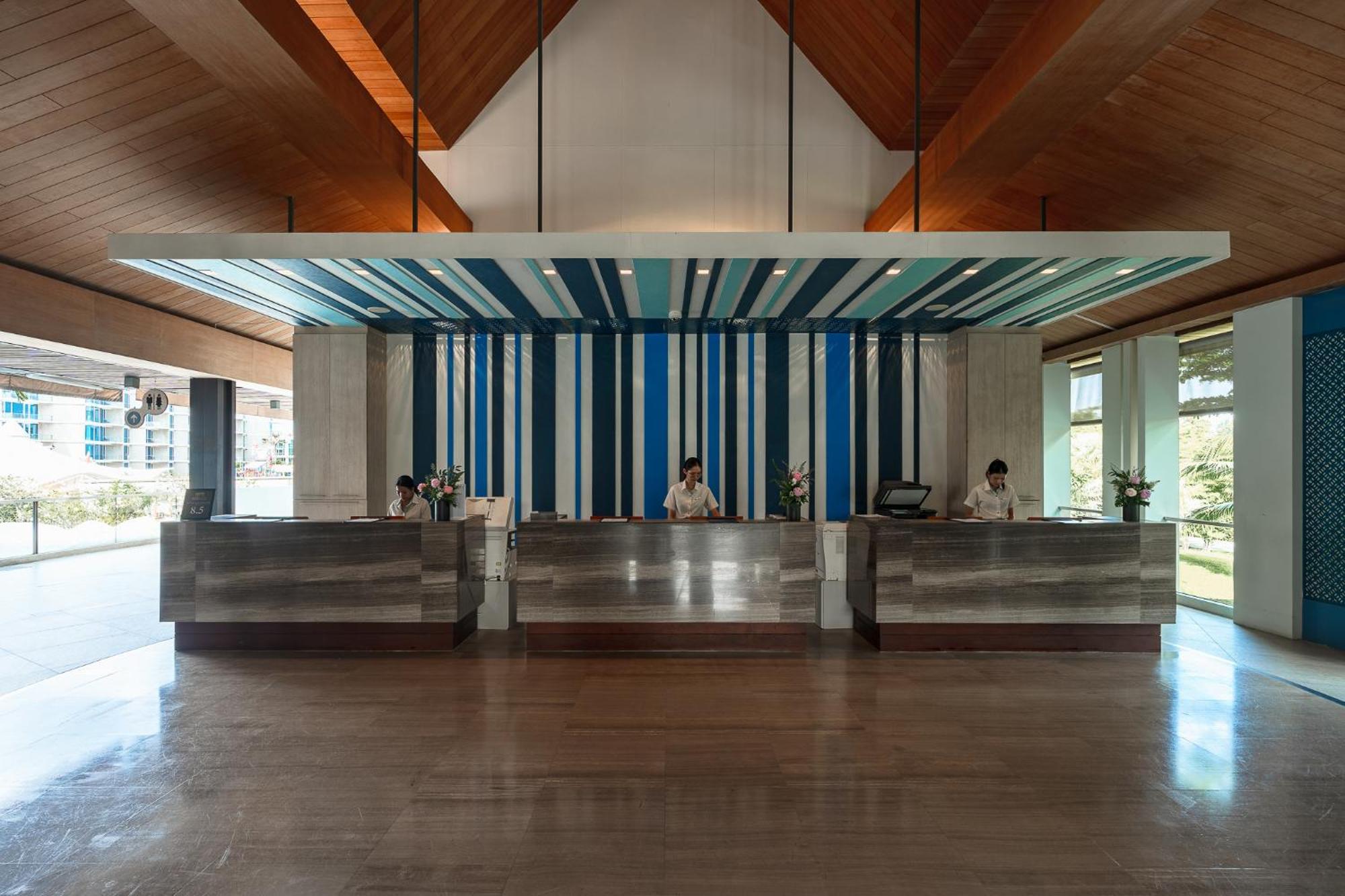 Resort Splash Resort, Maikhao Phuket 5*
