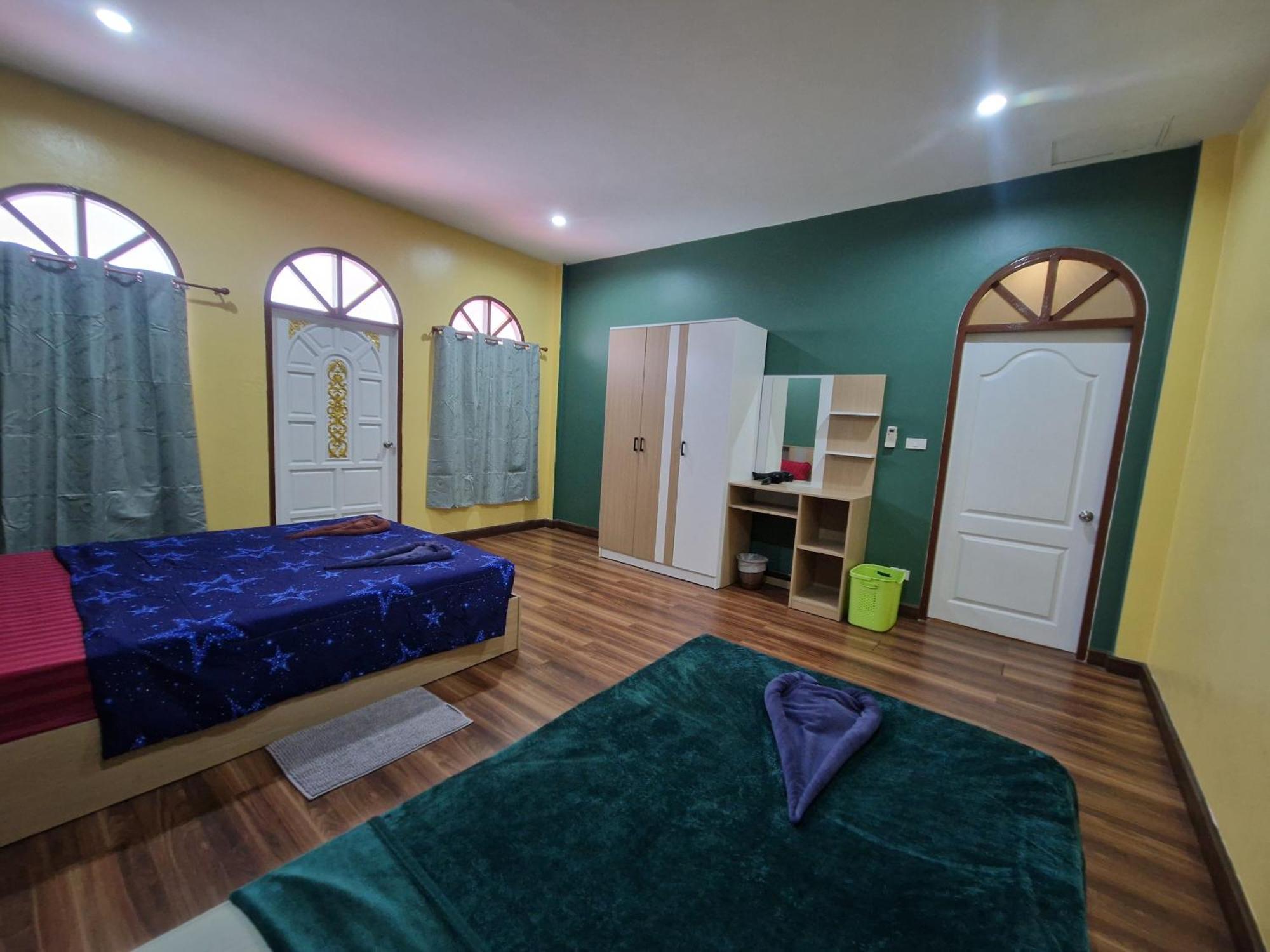 Bonanza Beach2 For 2 Bedroom 100m To Grand Apartment Patong
