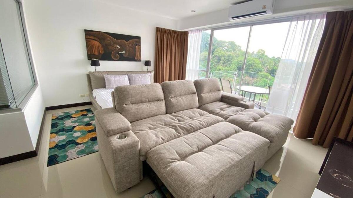 Sea View Chic Karon