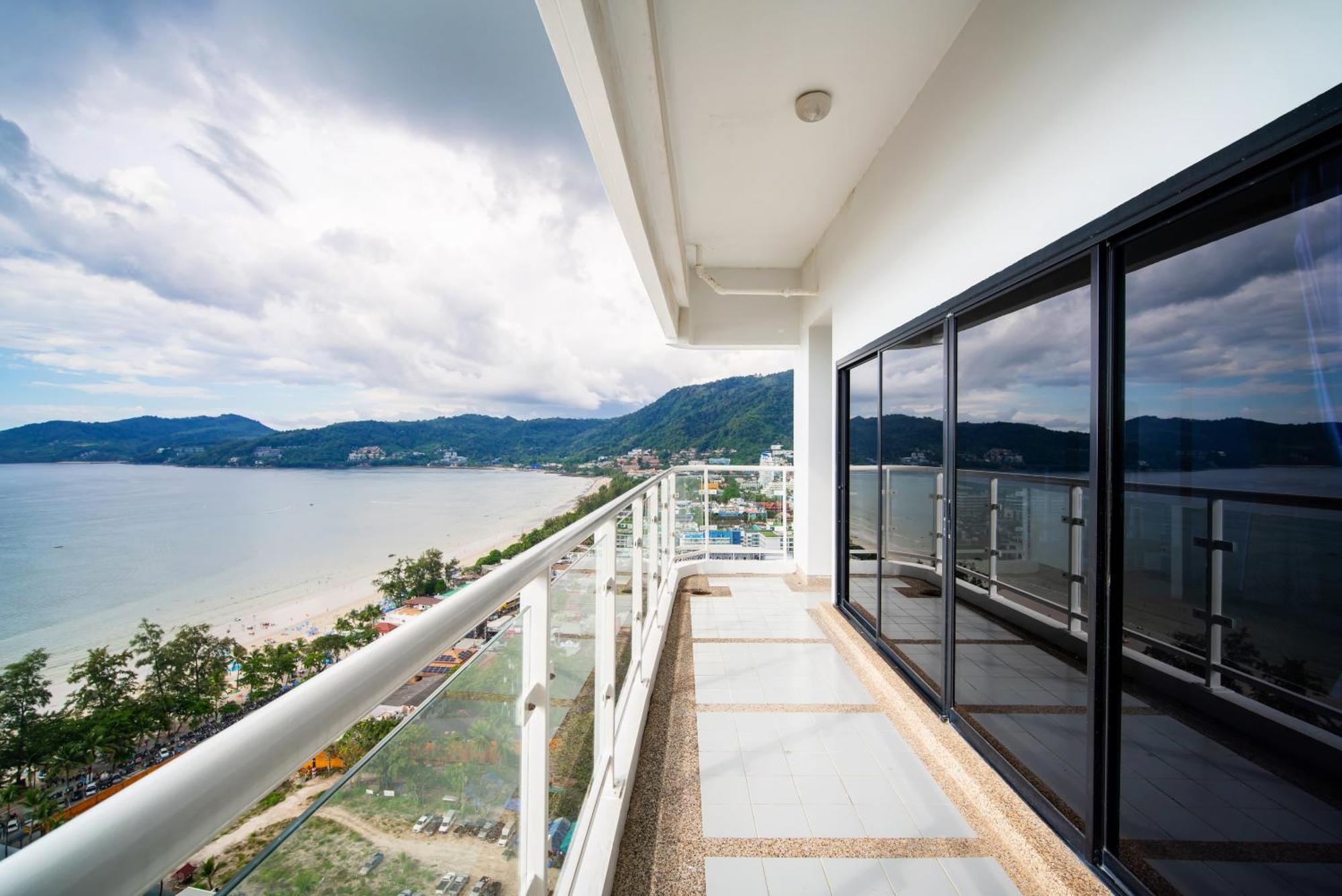 Apartment Tower Superior Seaview 3br 2402 *