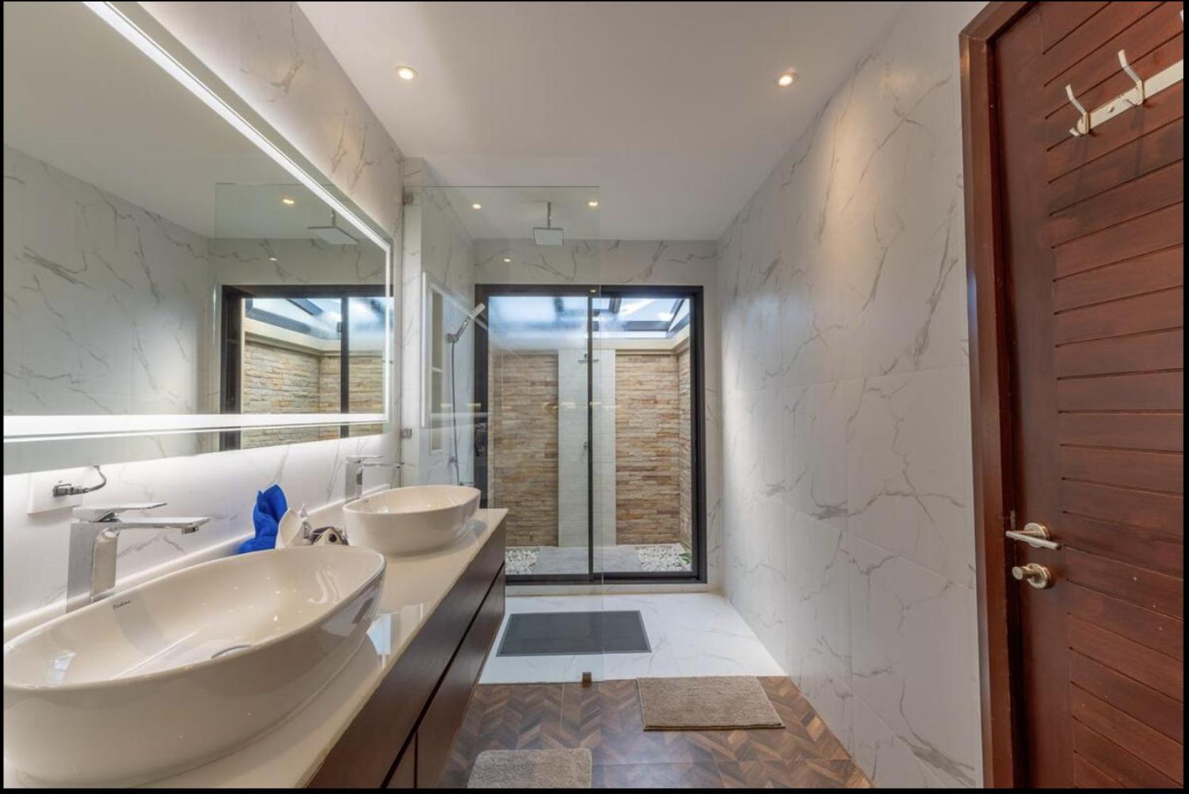 Beautiful 5br Pool Walking Distance To Bangtao And Catch Club Villa Thalang