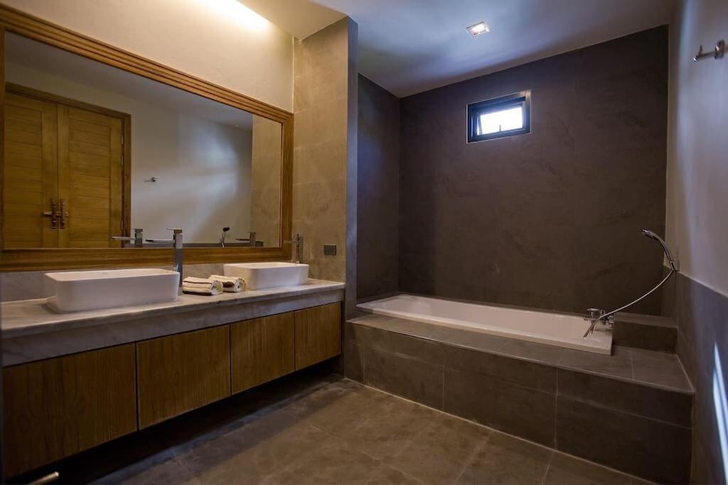 Villa Lucky 3 Bdr Chalong *