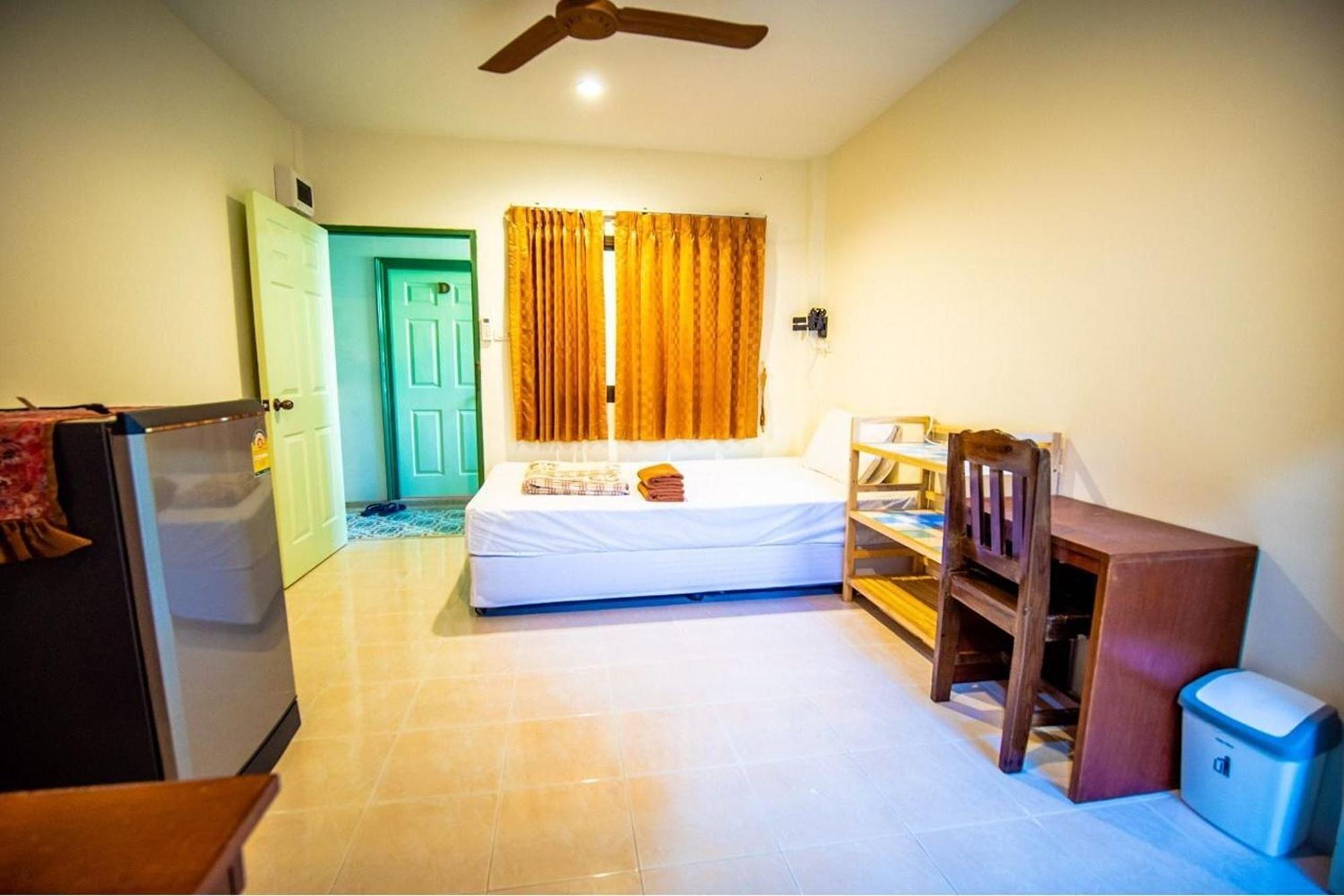 Muchshima House Guest house