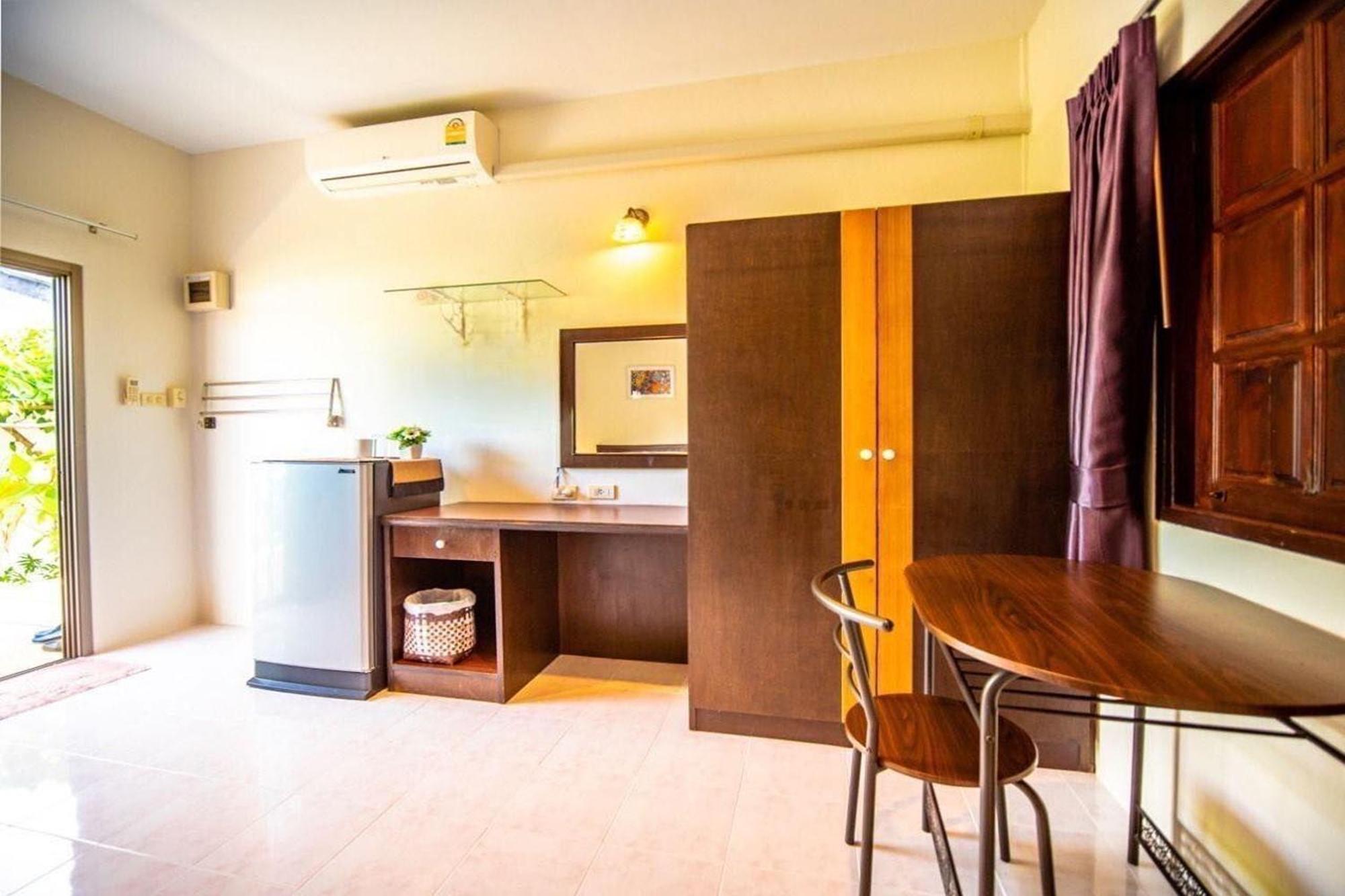 Guest house Muchshima House