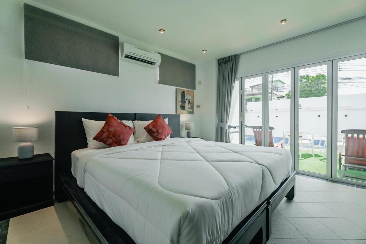 Villa Skyfall Pool In Rawai