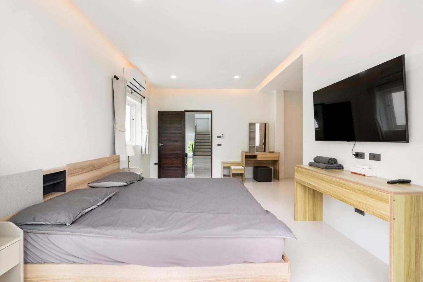 Golf Pool Close Patong And Phuket Town Villa