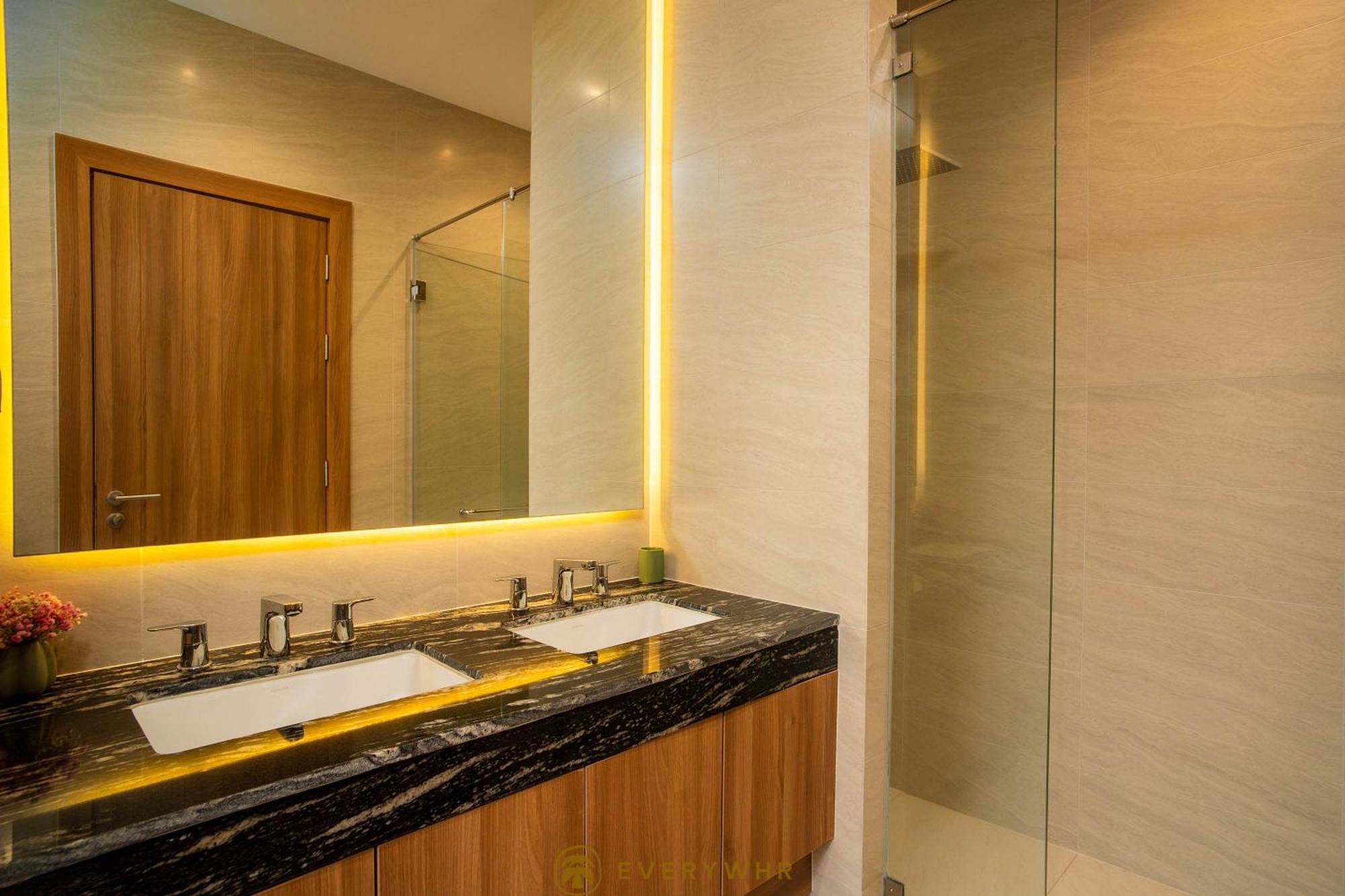 Villa Nayara - Sophisticated 4br Getaway With Private Pool And Concierge