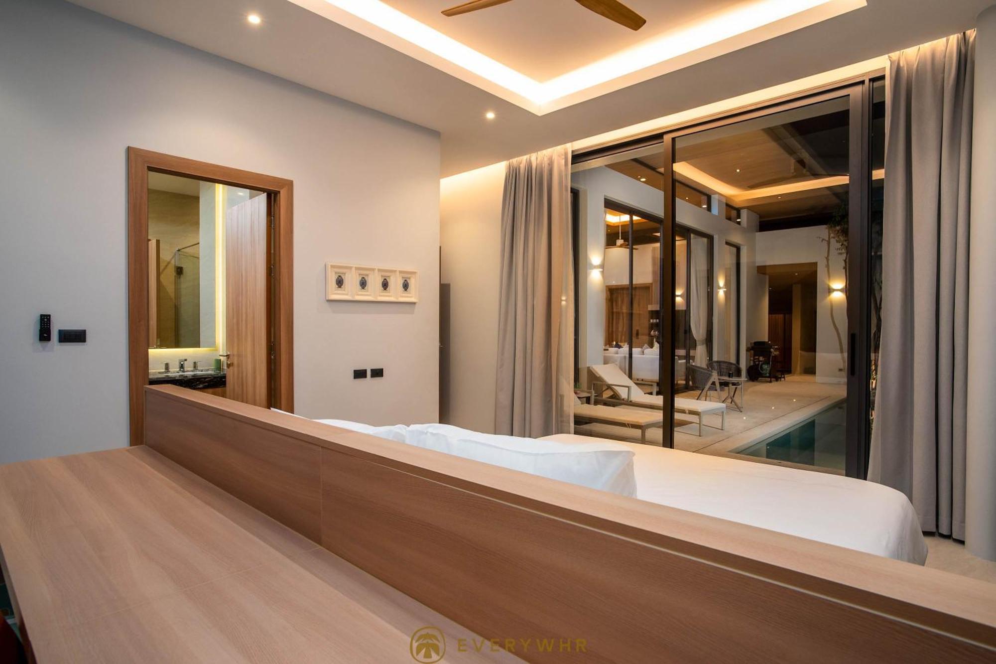 Villa Nayara - Sophisticated 4br Getaway With Private Pool And Concierge