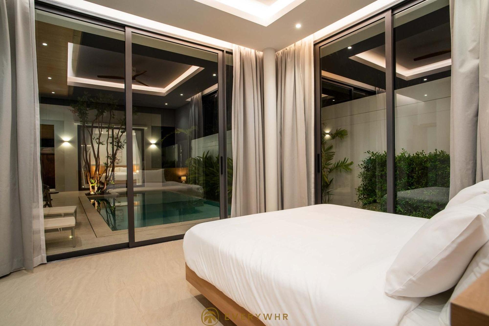 Villa Nayara - Sophisticated 4br Getaway With Private Pool And Concierge Chalong