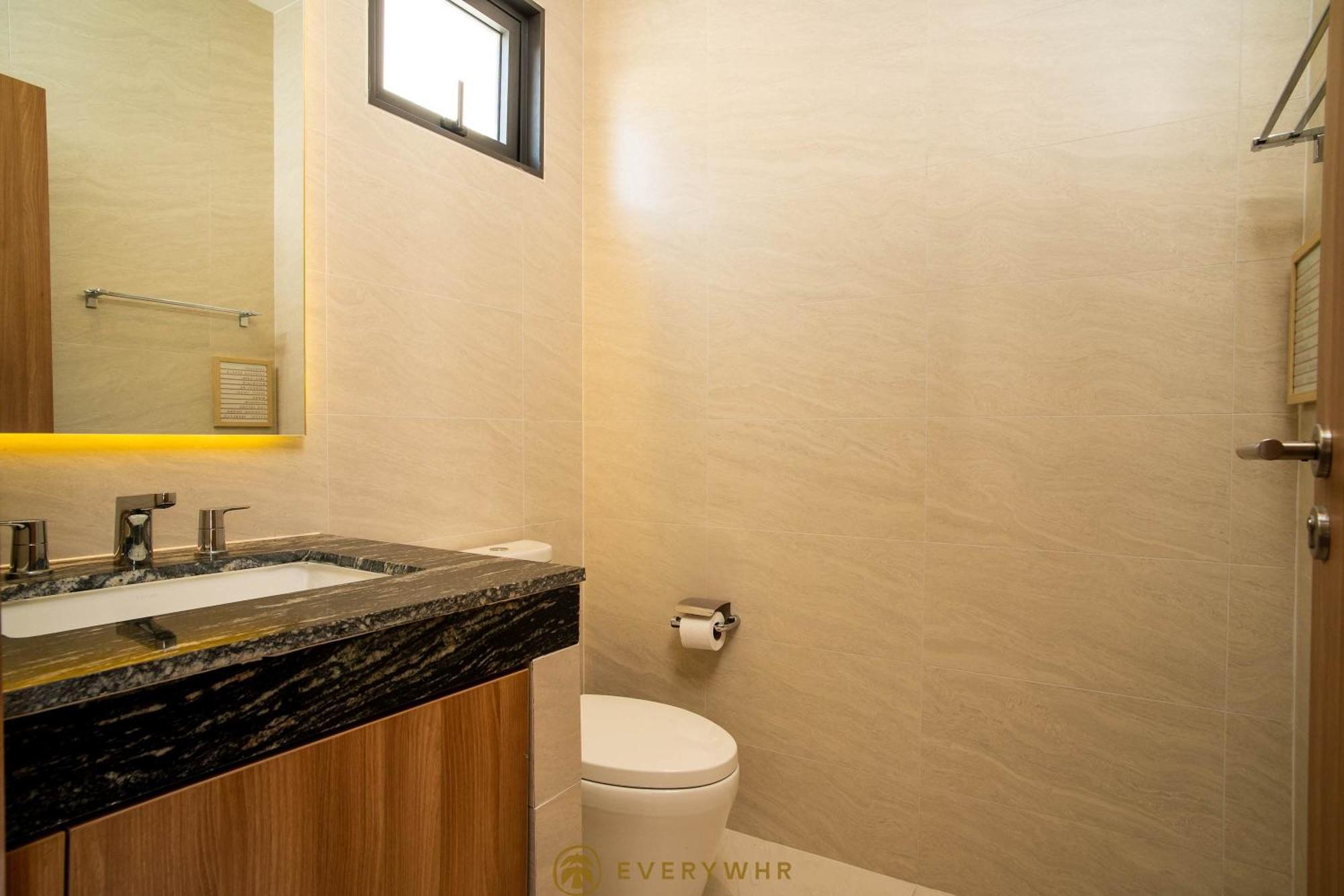 Villa Nayara - Sophisticated 4br Getaway With Private Pool And Concierge Chalong