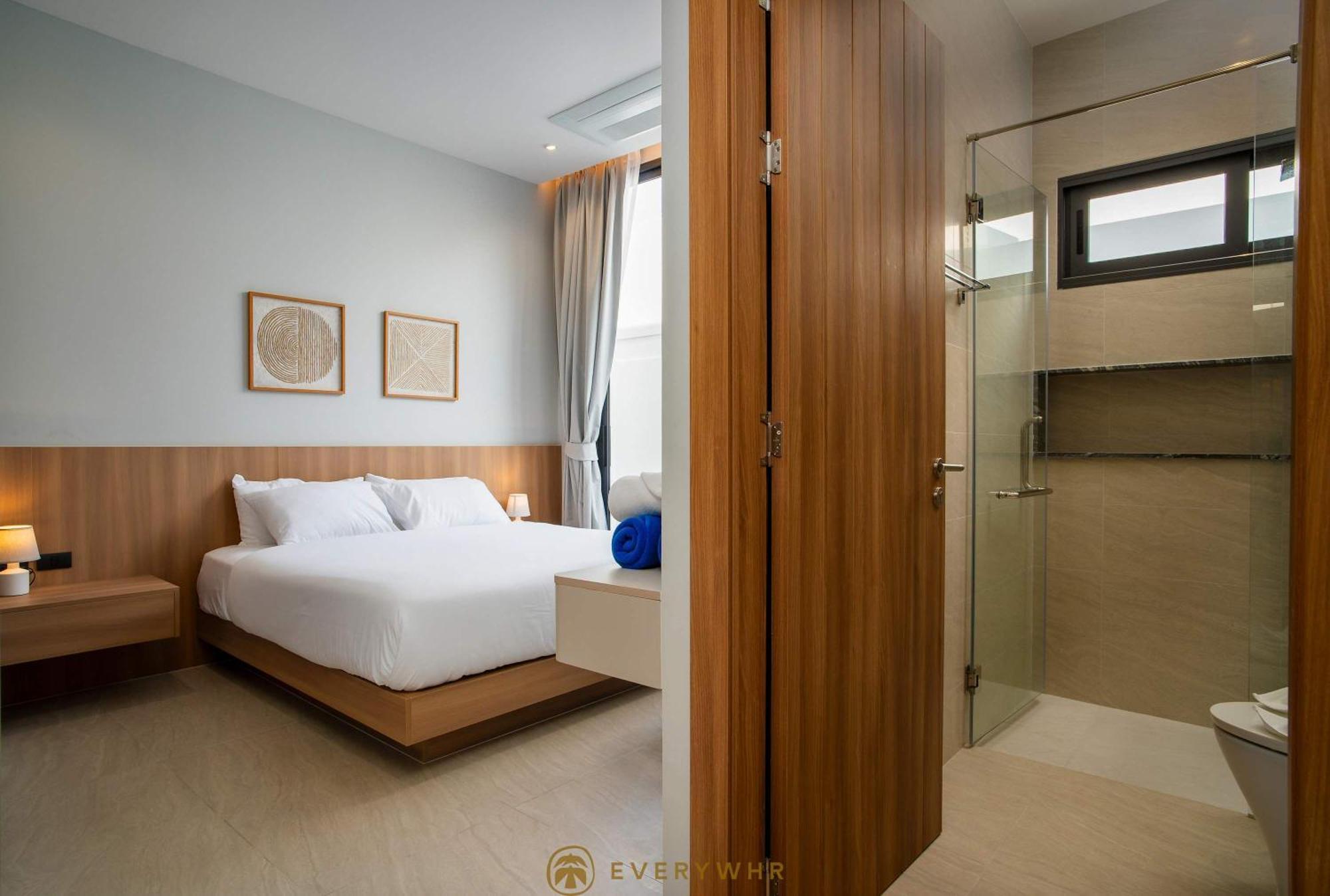 Nayara - Sophisticated 4br Getaway With Private Pool And Concierge Chalong