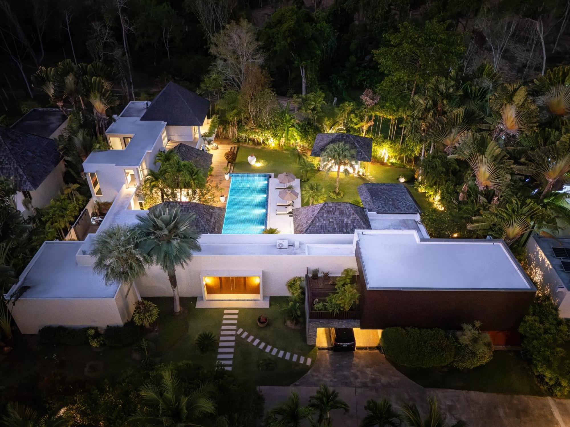 Luxury 4br Pool In Estate Villa *