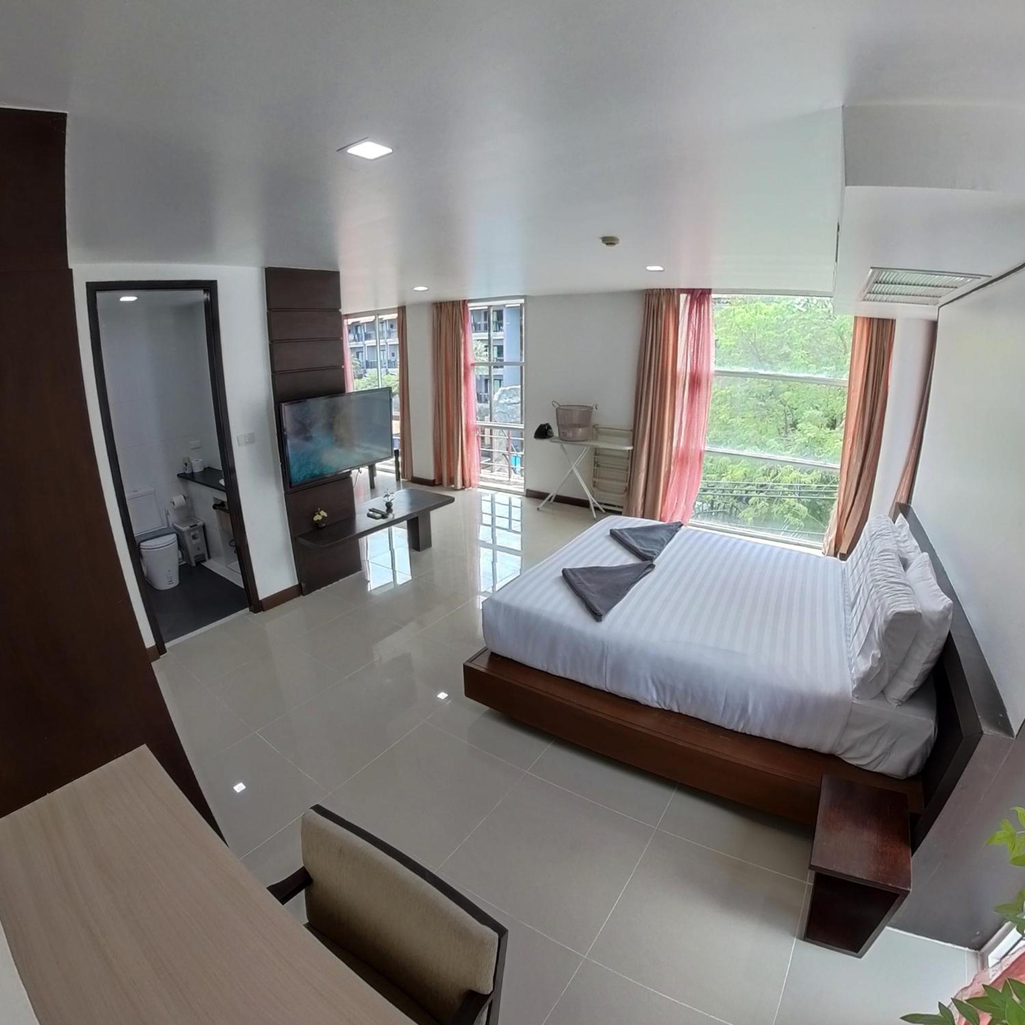 The Kris Residence Aparthotel