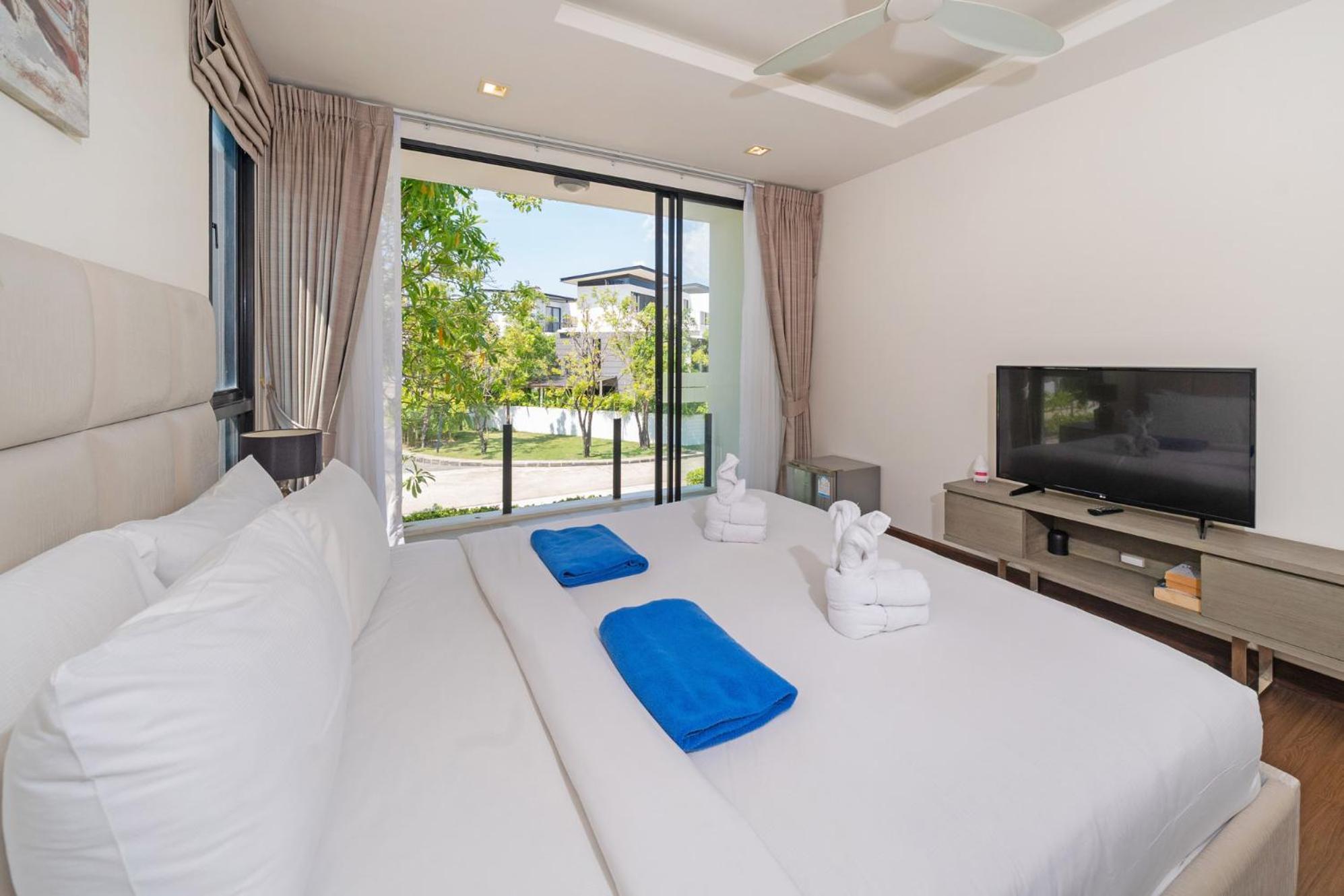 Villa Phuket With Rooftop Pool In Laguna Park *