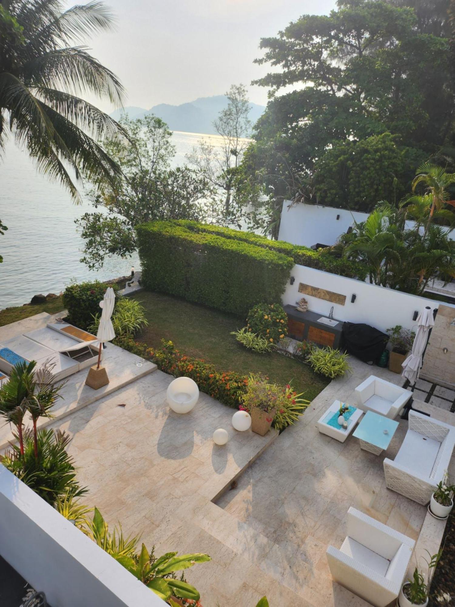 Anna Phuket *