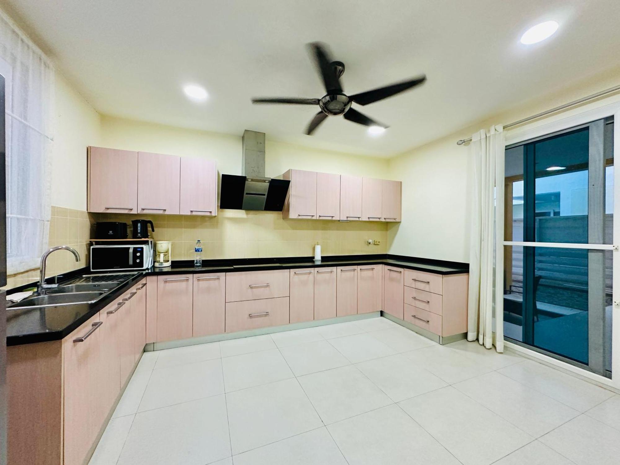3bd & Pool - - Nai Harn Rawai