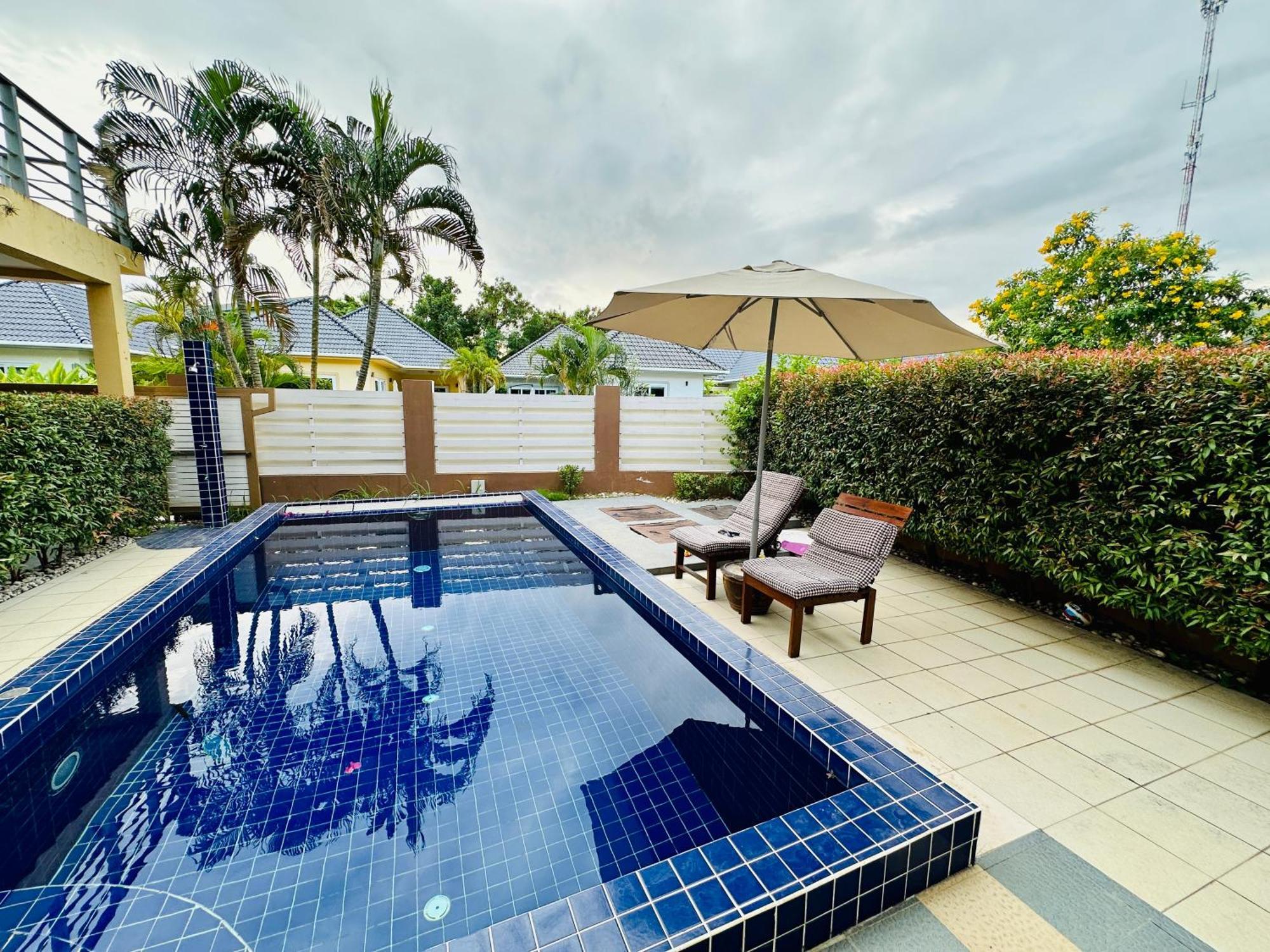 3bd & Pool - - Nai Harn Villa