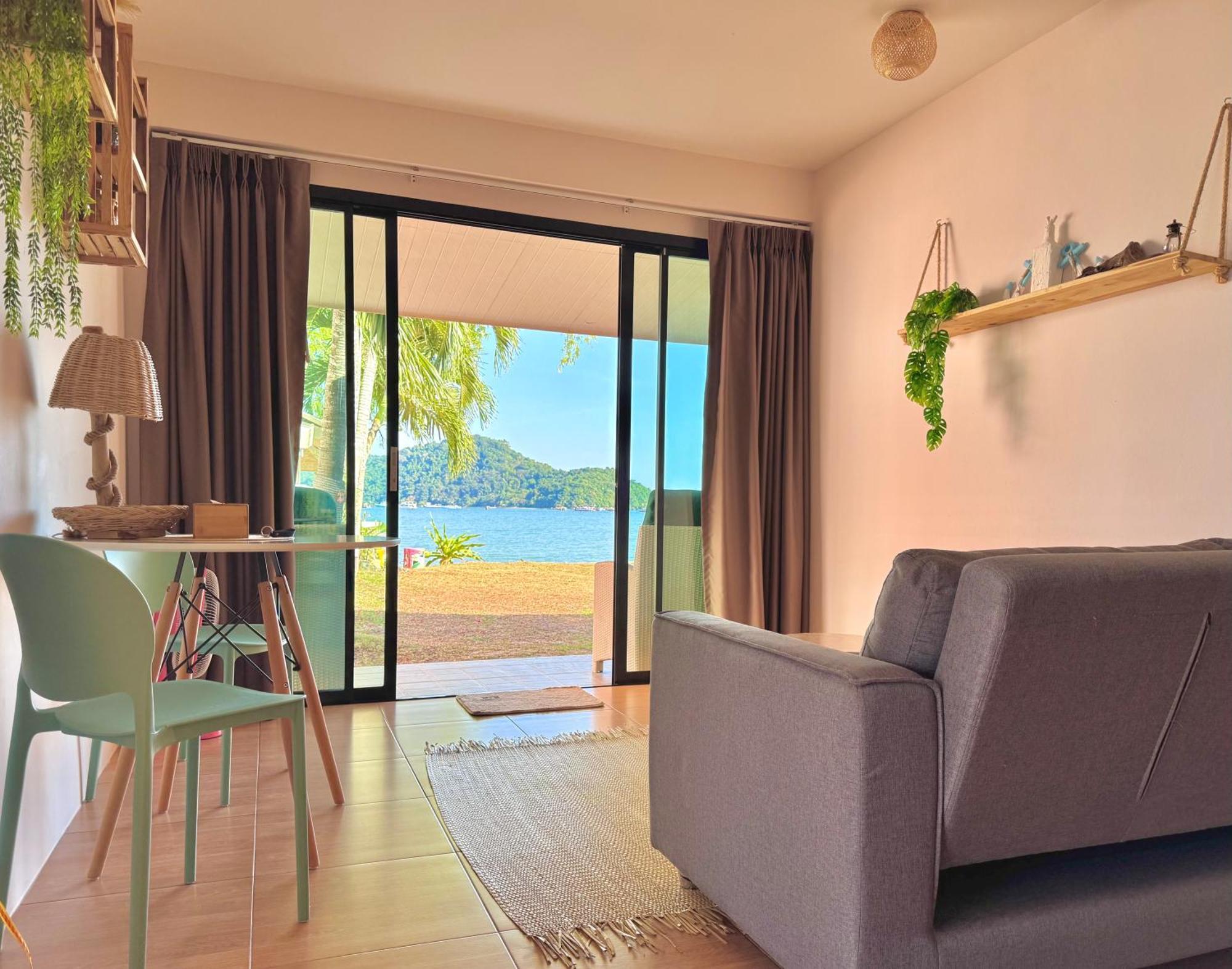 Secret Place Apartment Panwa Beach