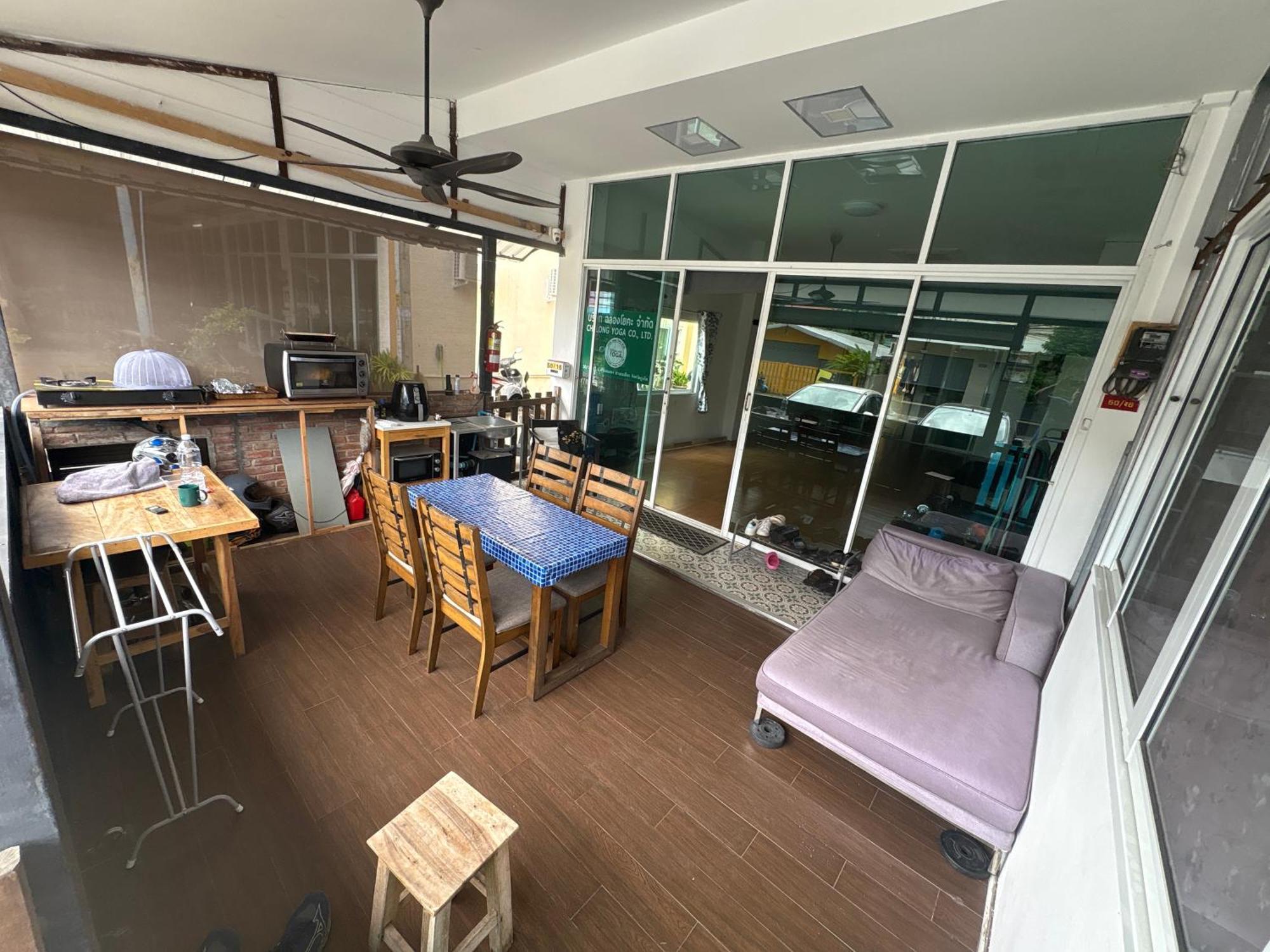 Homestay Owned And Yoga Chalong