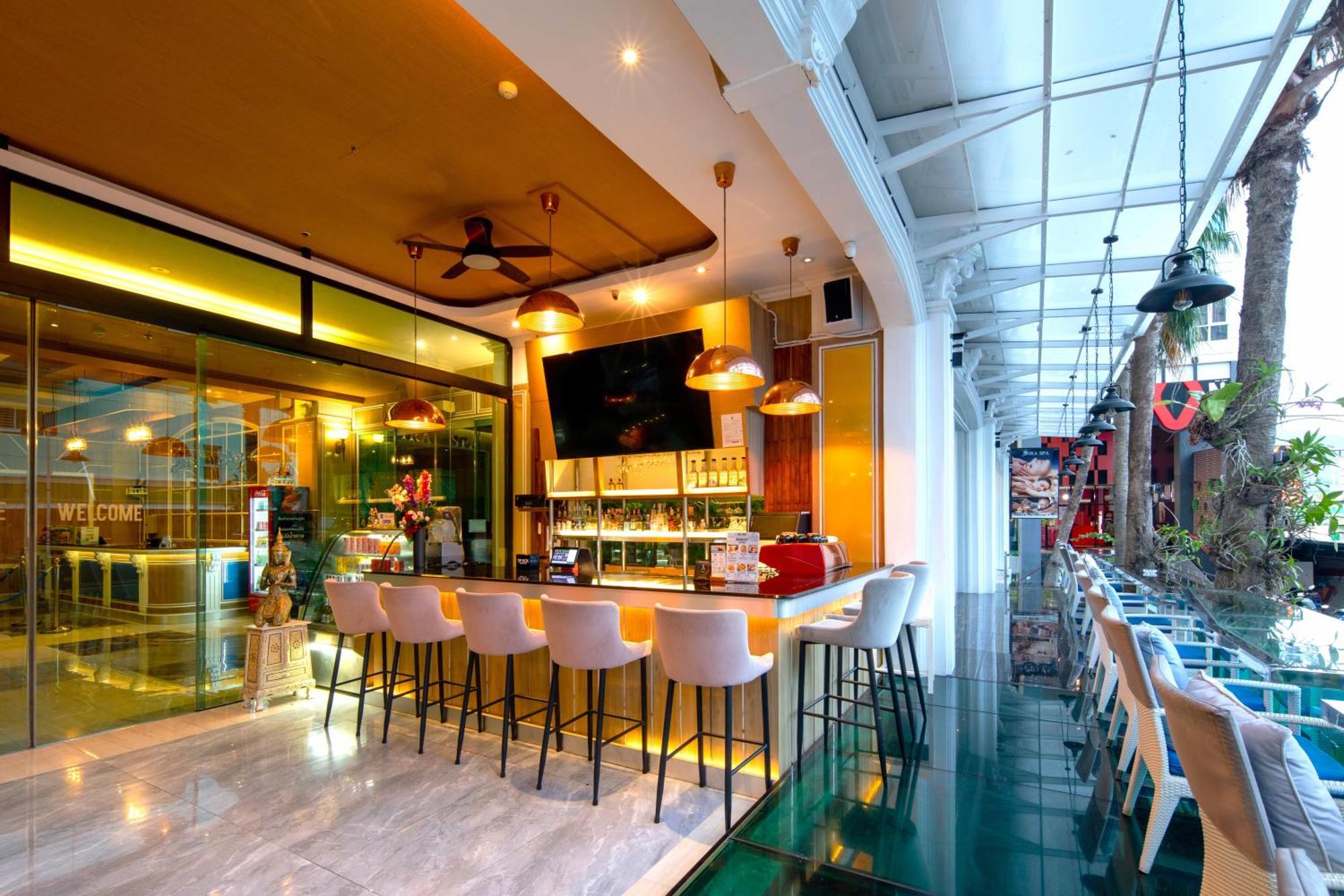 Hotel Sira Grande & Patong