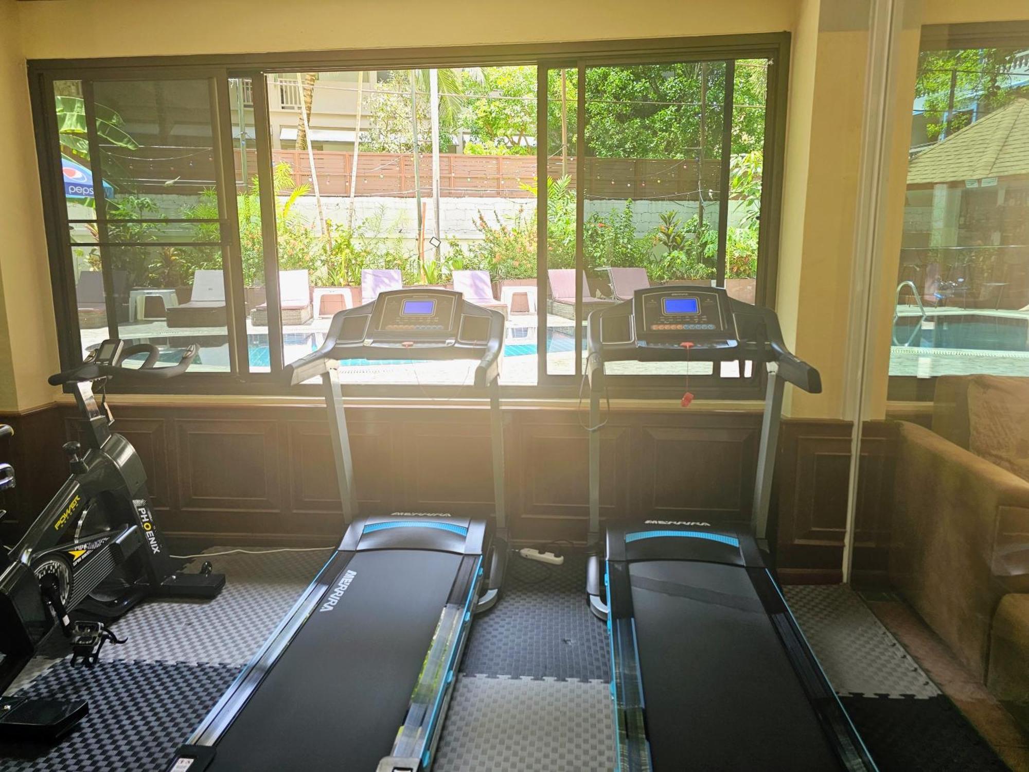 Patong Central Hostel Asrama Patong