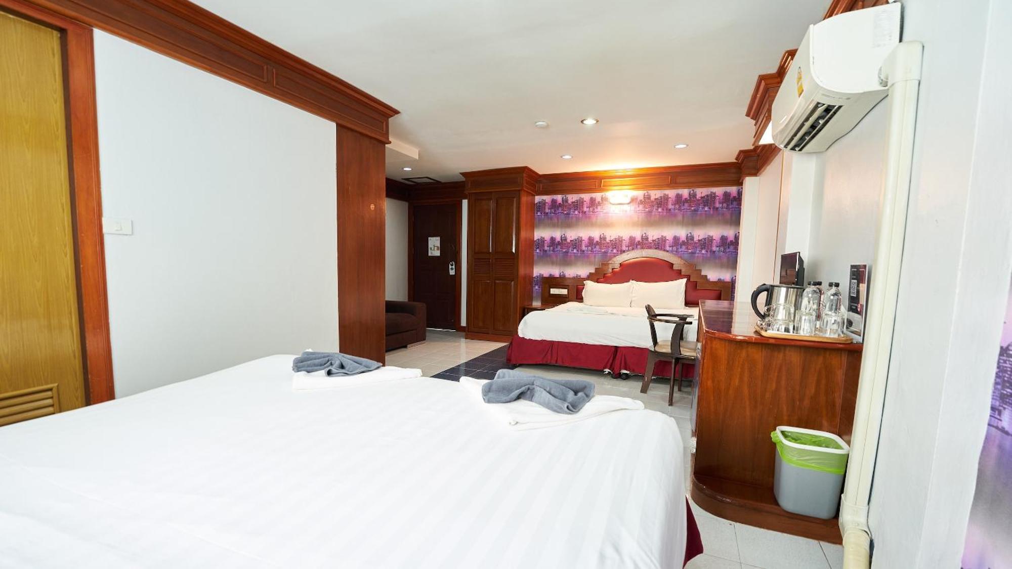 Lime Hotel 3*