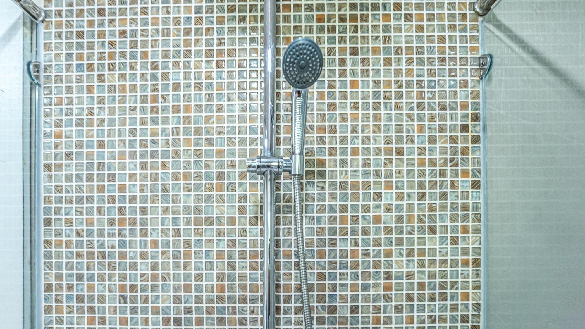 A New Experience Of Private Vacation And Work In Apartamento Patong
