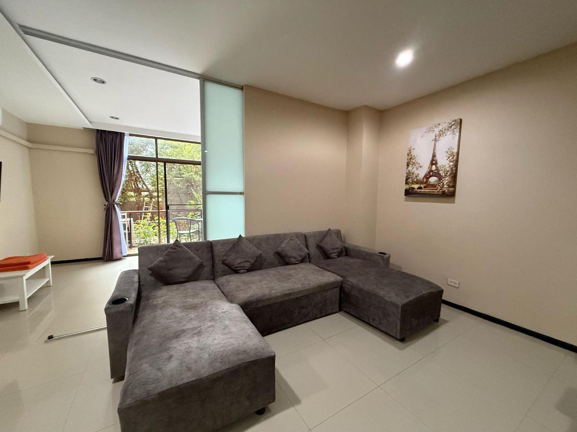 Apartment Nbc Nai Harn *