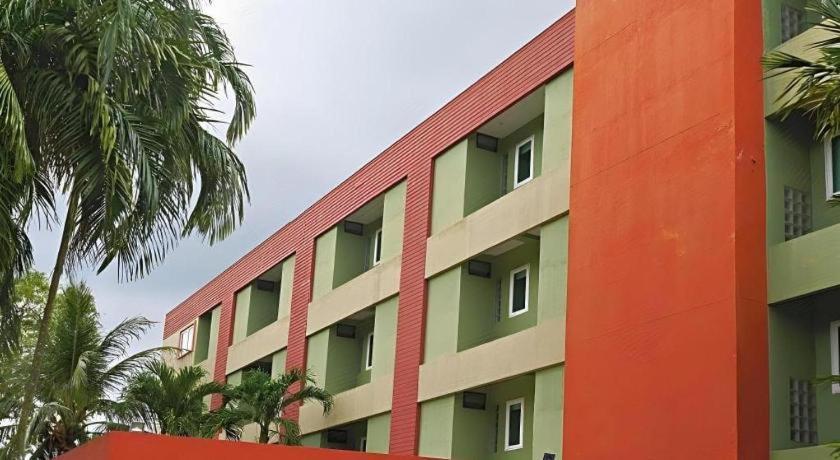Hotel Phuket Ecozy