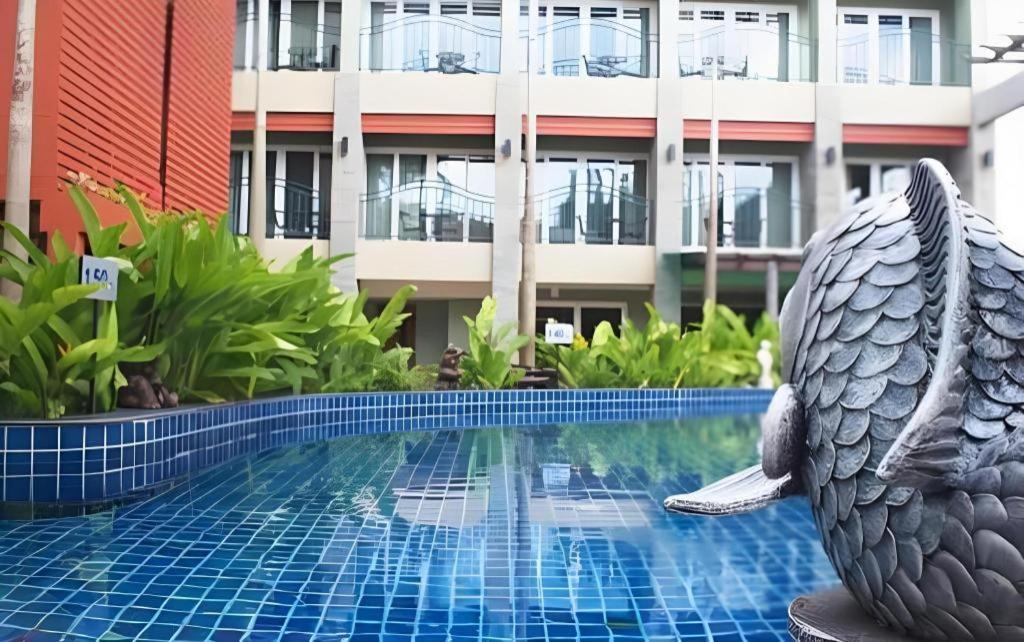 Hotel Phuket Ecozy
