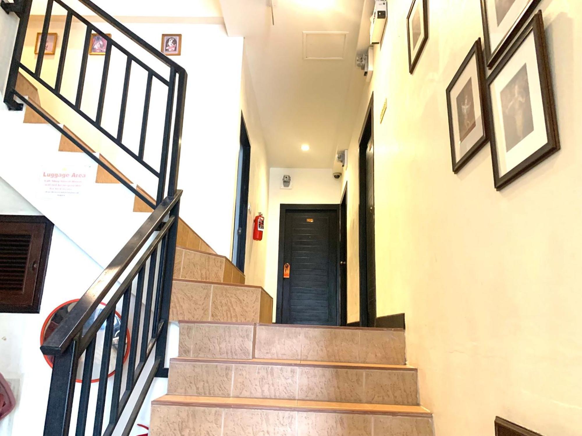 Hostel Lub Sbuy