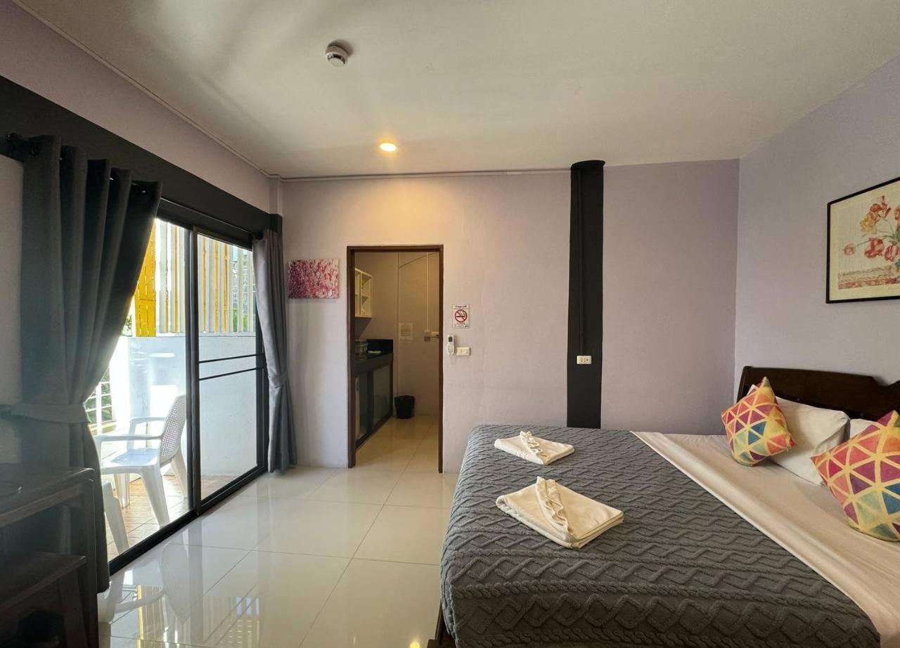 Pupa Hotel