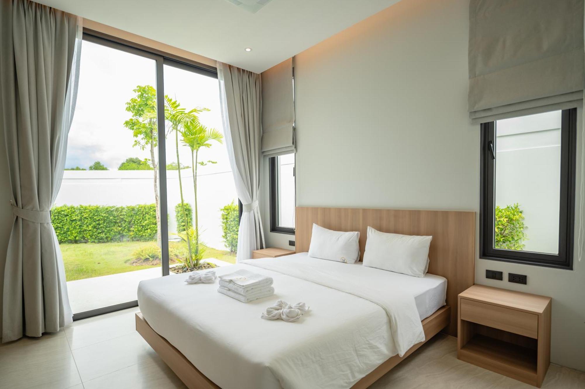 Mouana Song Khun 5-bedroom Pool 89-11 * Chalong