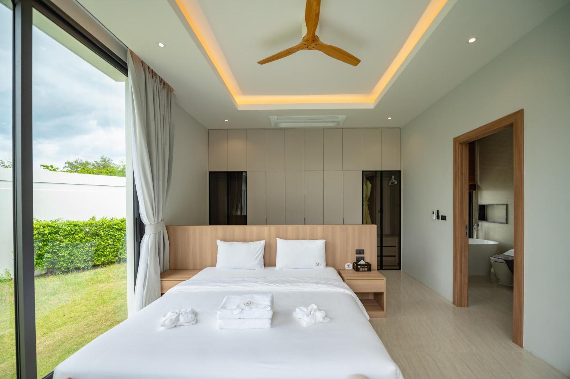 Mouana Song Khun 5-bedroom Pool 89-11