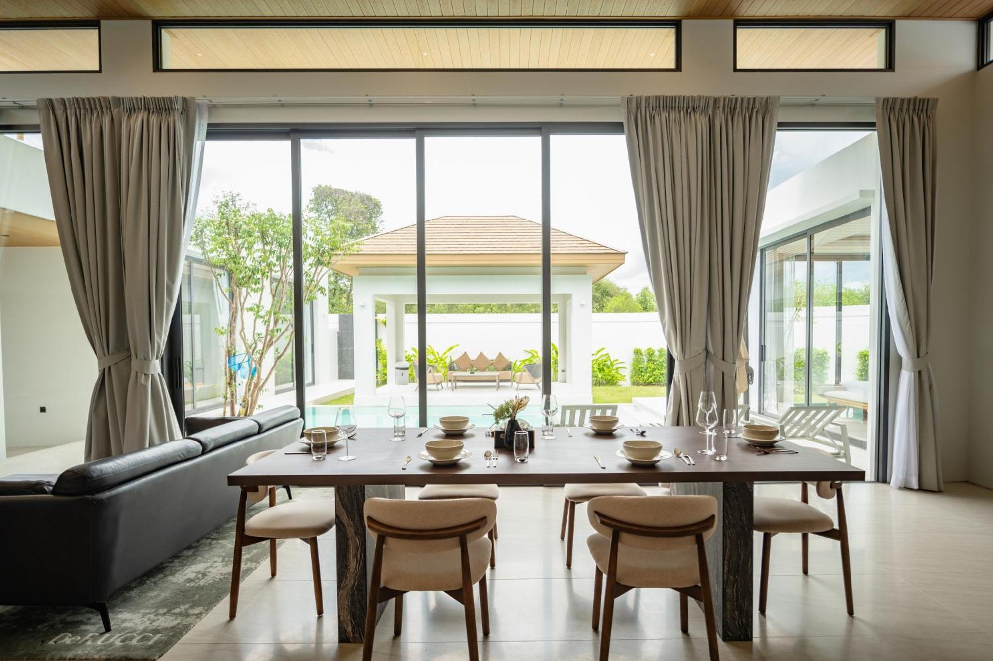 Mouana Song Khun 5-bedroom Pool 89-11 Villa *