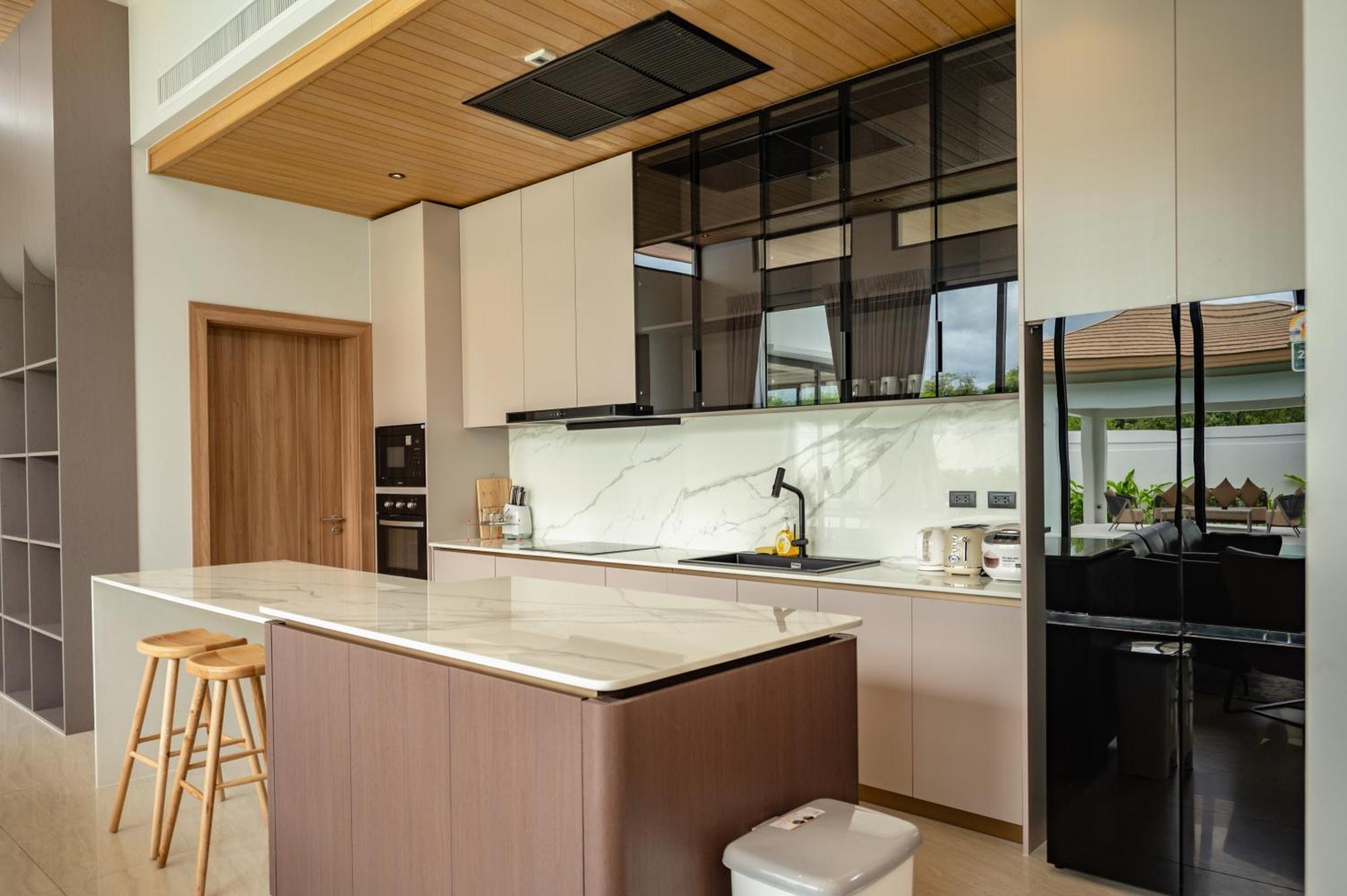 Villa Mouana Song Khun 5-bedroom Pool 89-11 *