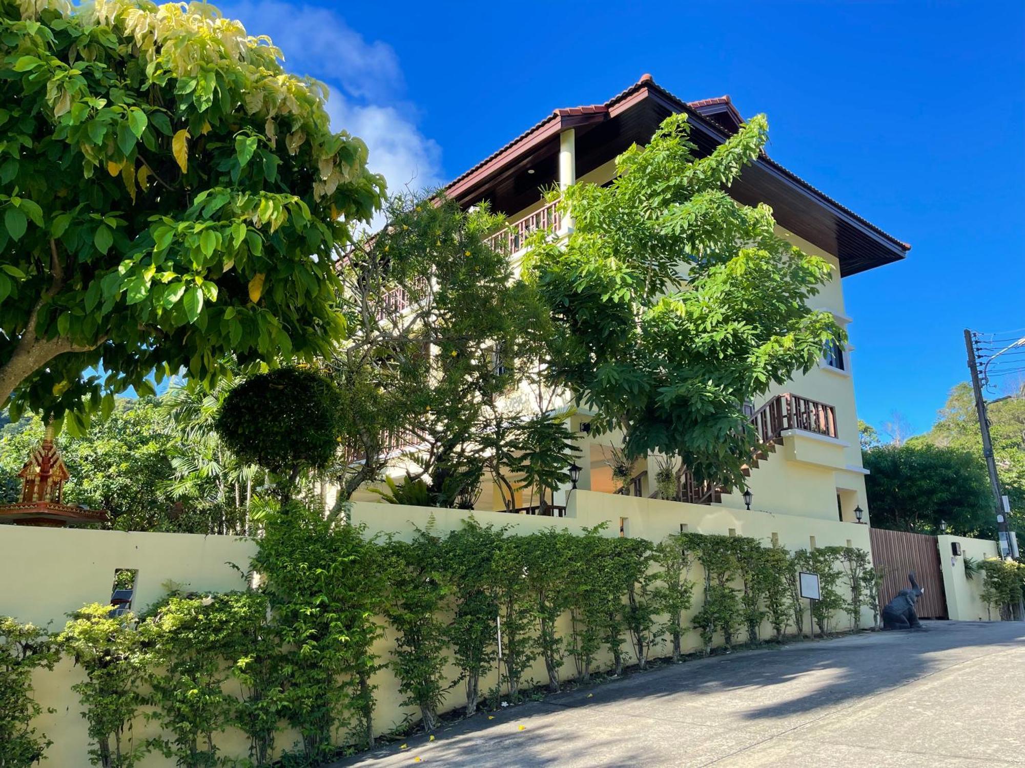 Villa Kata Sunset - 3br Private Pool - Seaview *