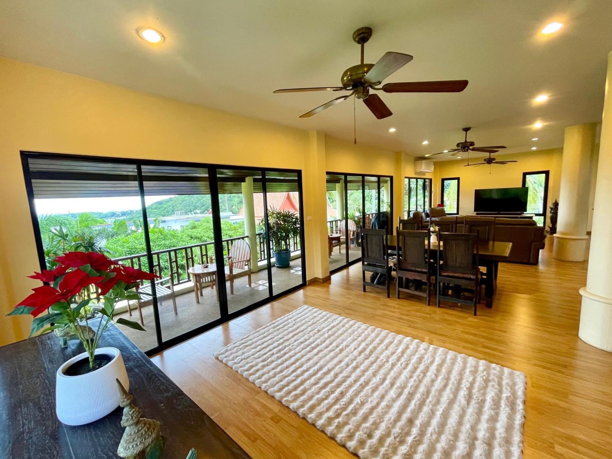 Kata Sunset - 3br Private Pool - Seaview Villa *