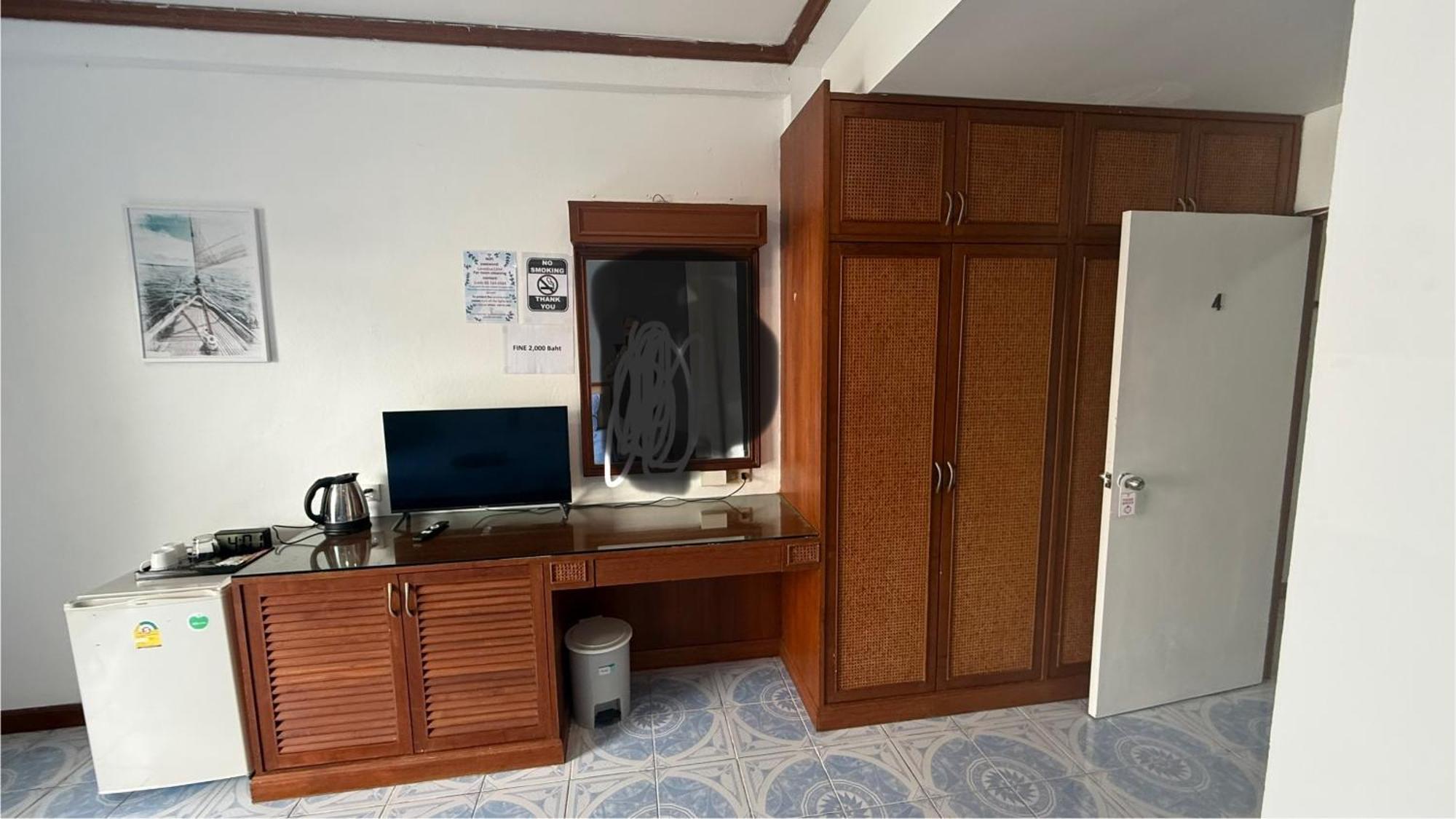 Chalong Paradise Guest house