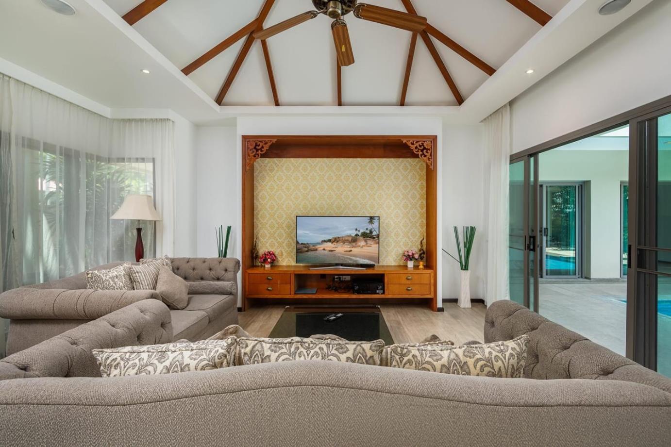 Villa Bond| 3 Bedrooms | Private Pool | 3 Min To Naiharn Beach Villa