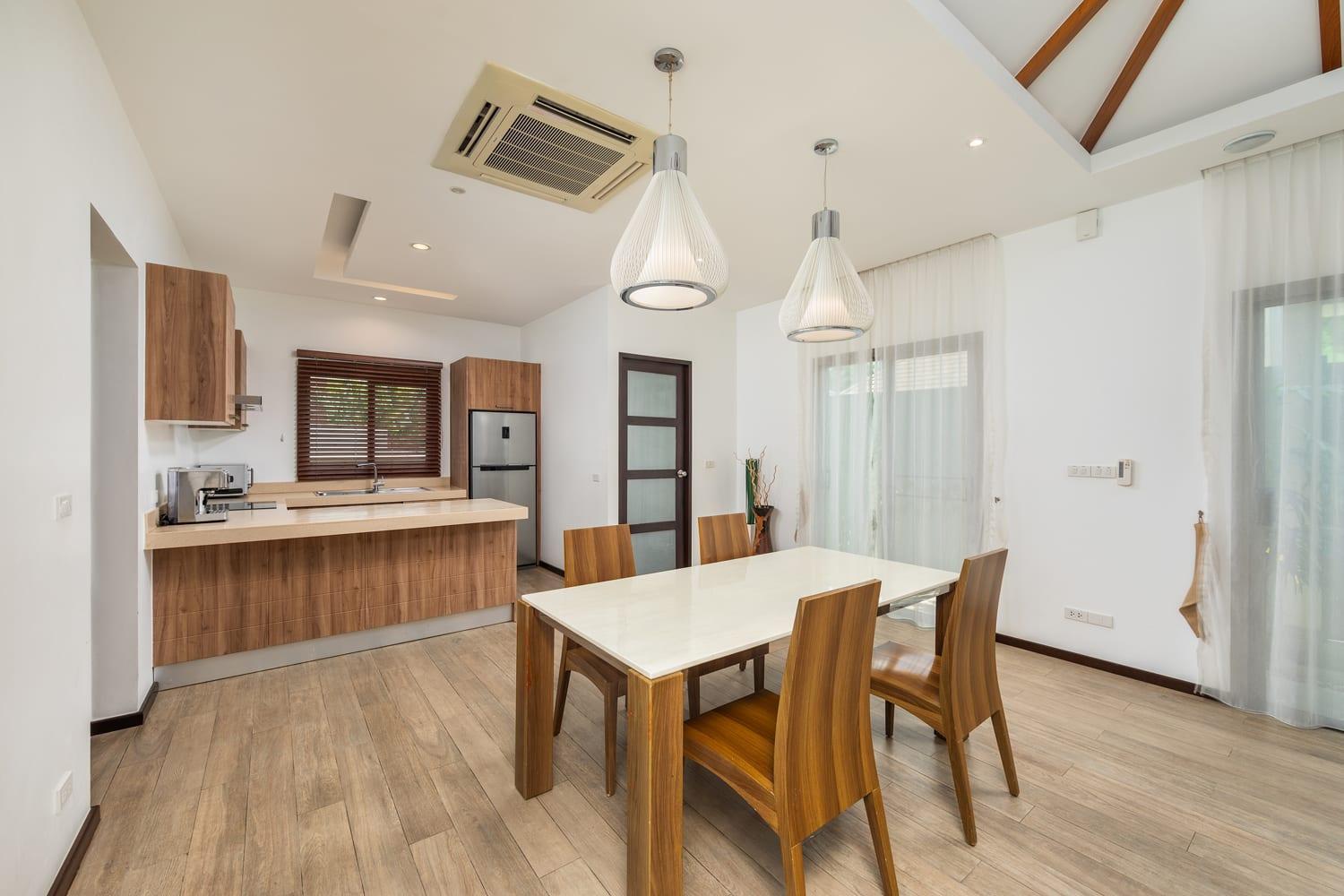 Villa Bond| 3 Bedrooms | Private Pool | 3 Min To Naiharn Beach *