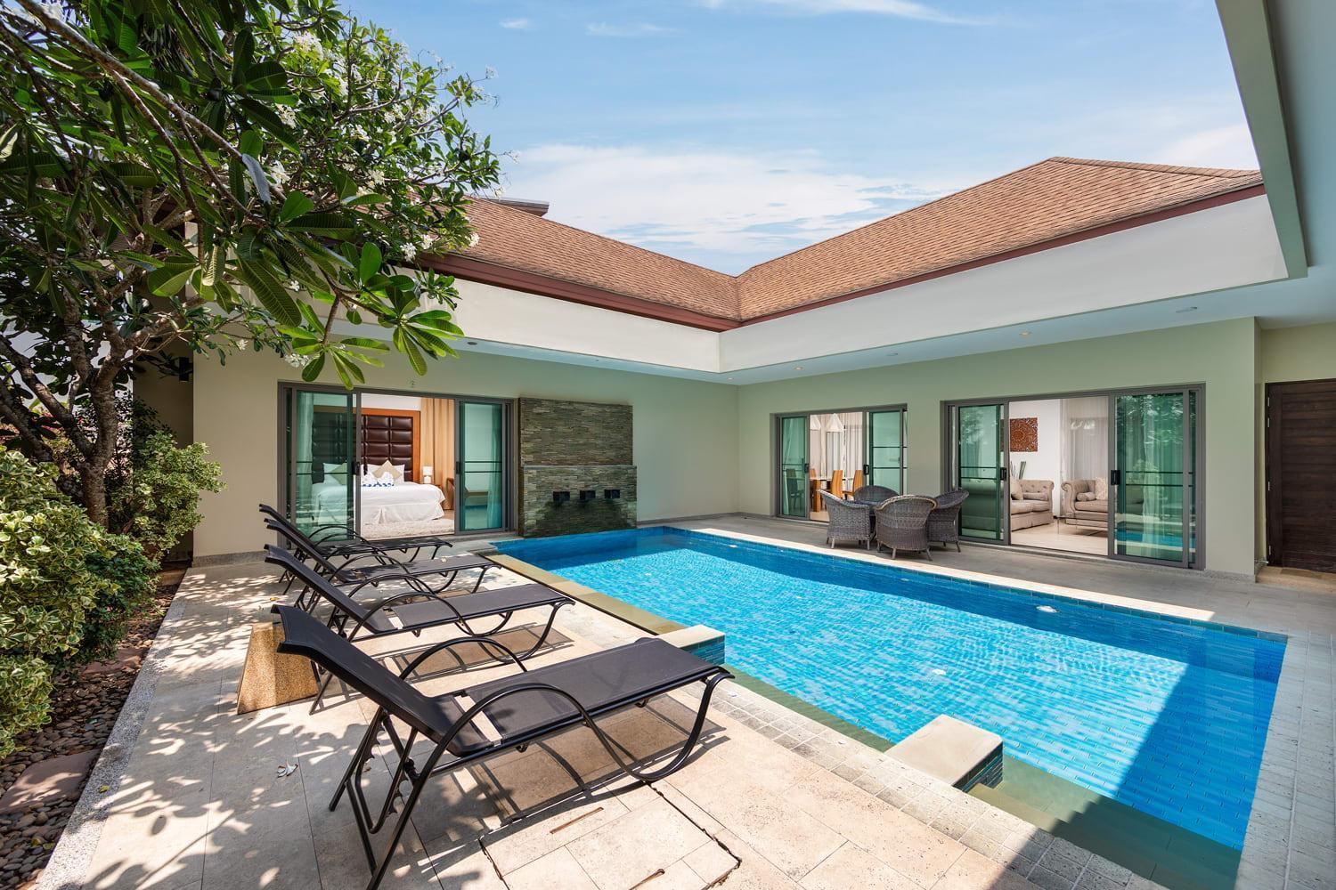 Villa Bond| 3 Bedrooms | Private Pool | 3 Min To Naiharn Beach *