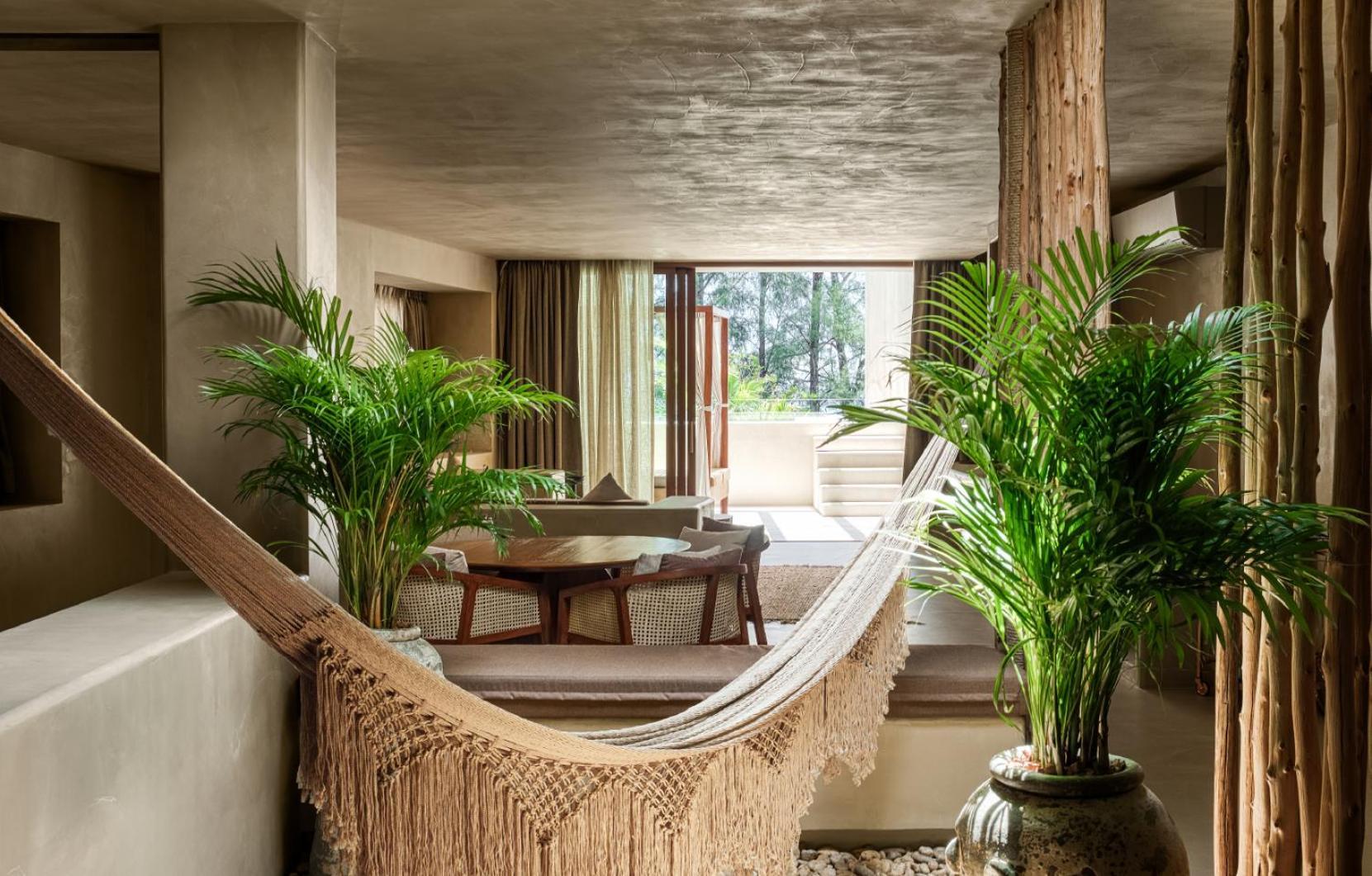 Cafe Del Mar Phuket - & Penthouse Hotel
